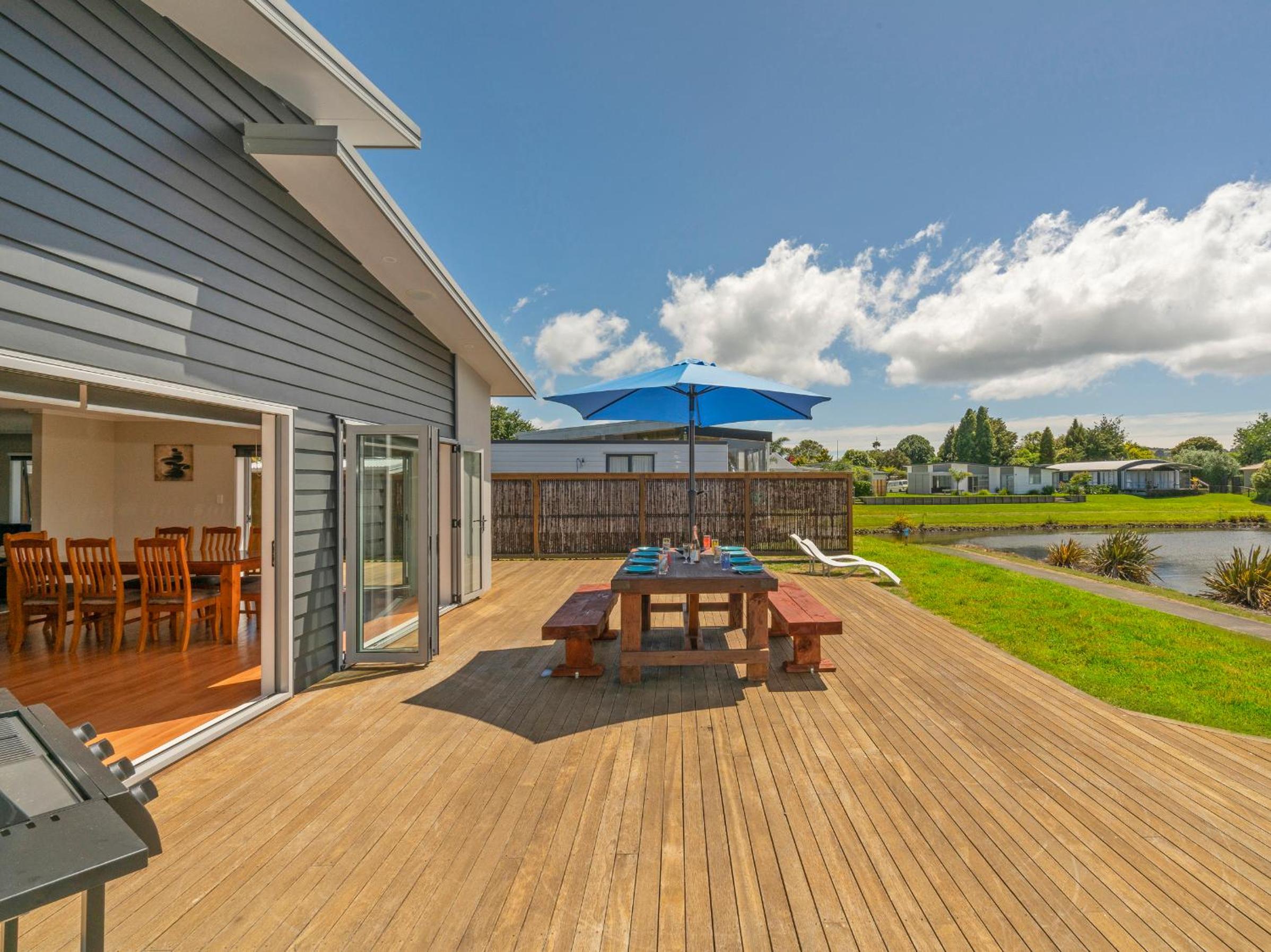 Lake on Scott - Cooks Beach Holiday Home view 4