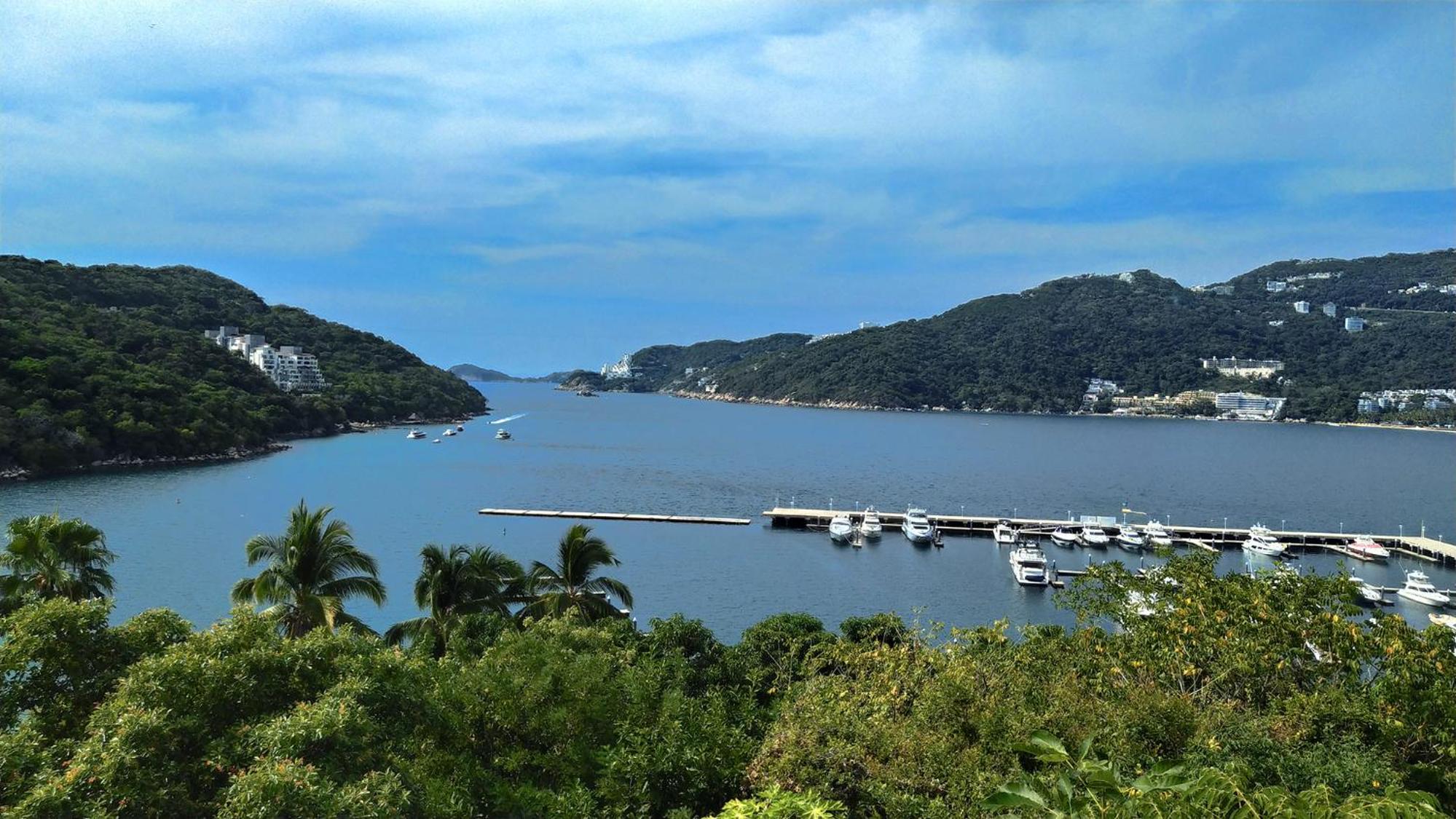 Departamento con Preciosa Vista al Mar en Acapulco Diamante view 3