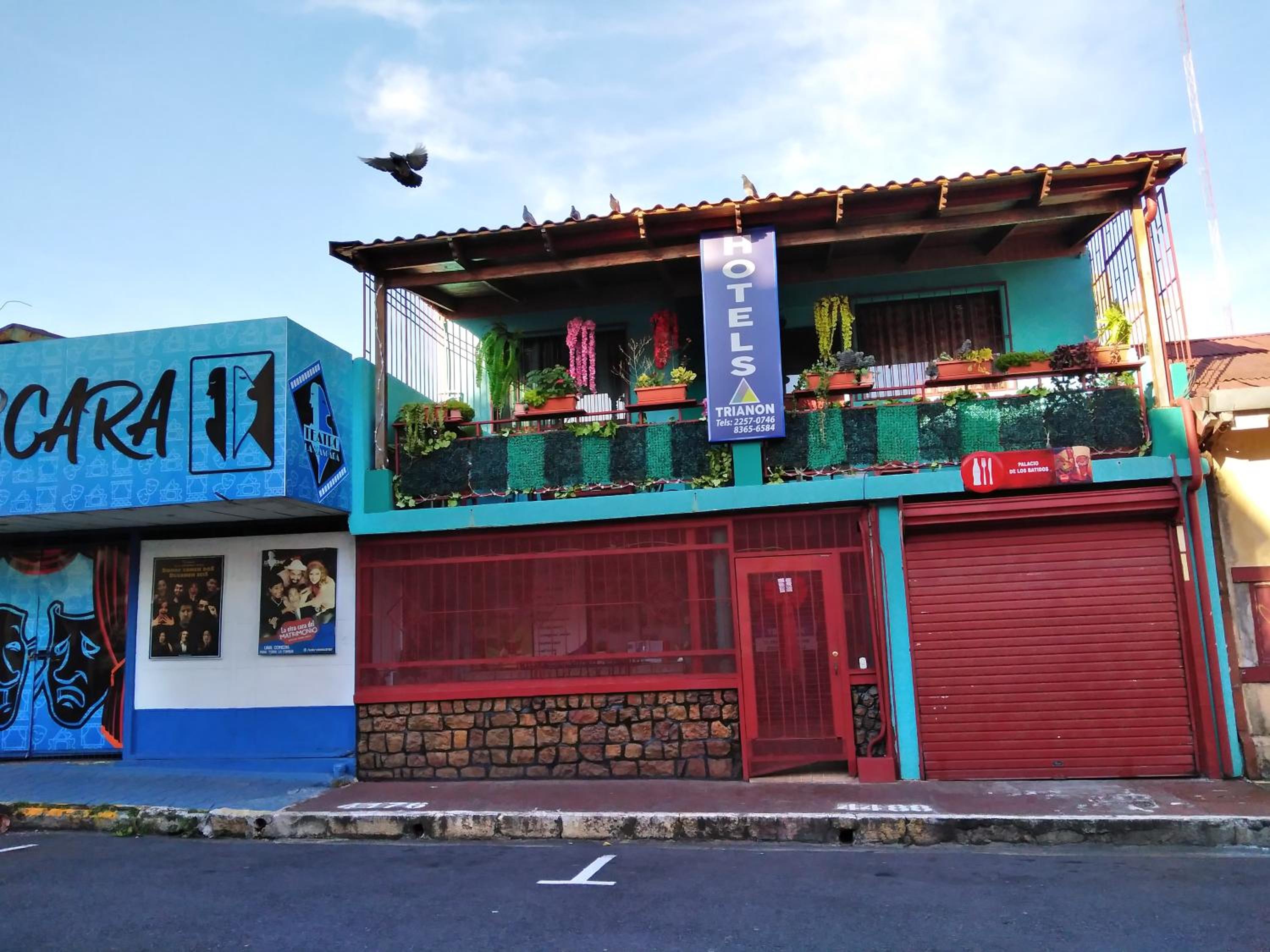 Hotel Trianon - Image 1