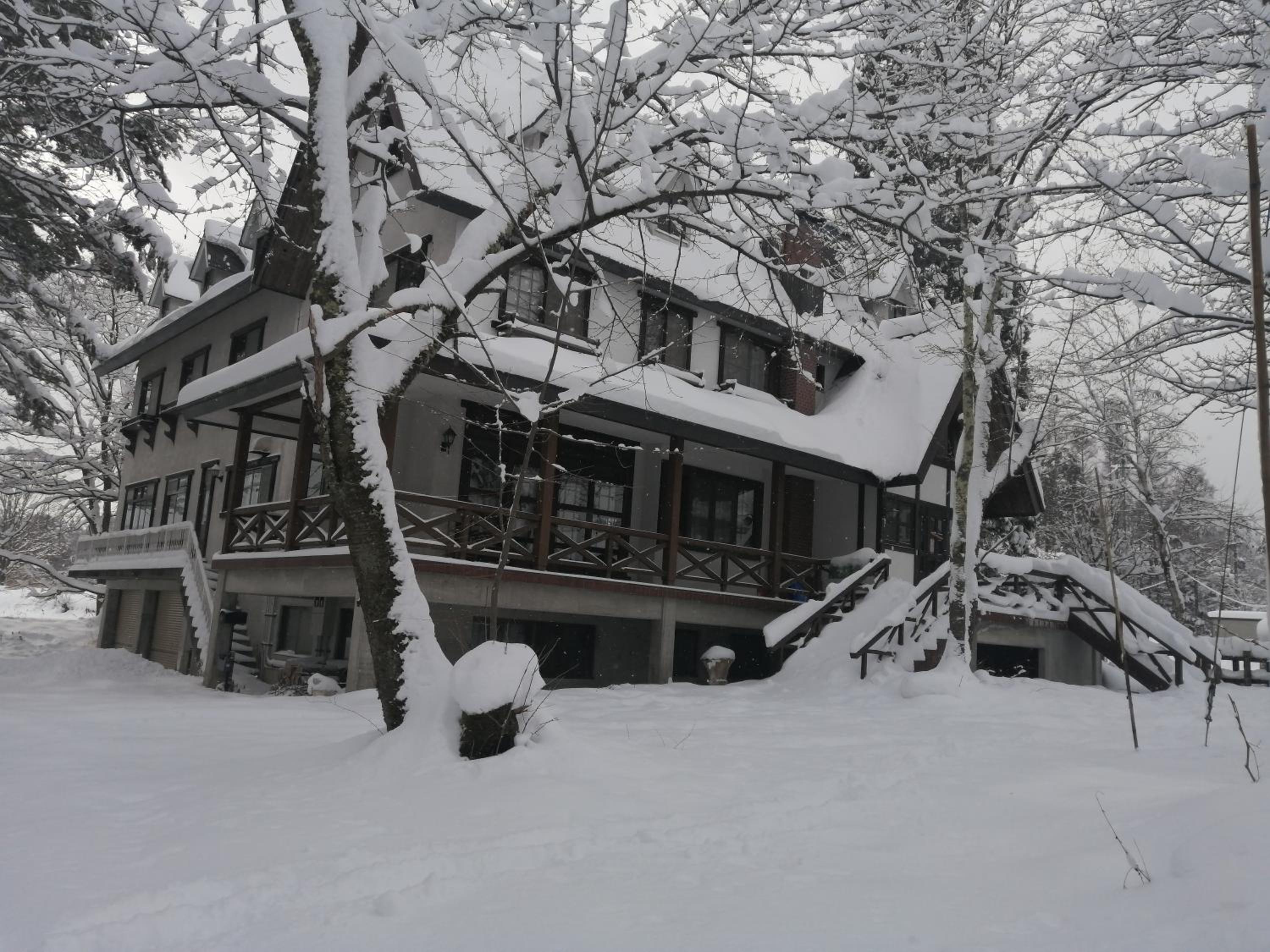 Pilot Lodge
