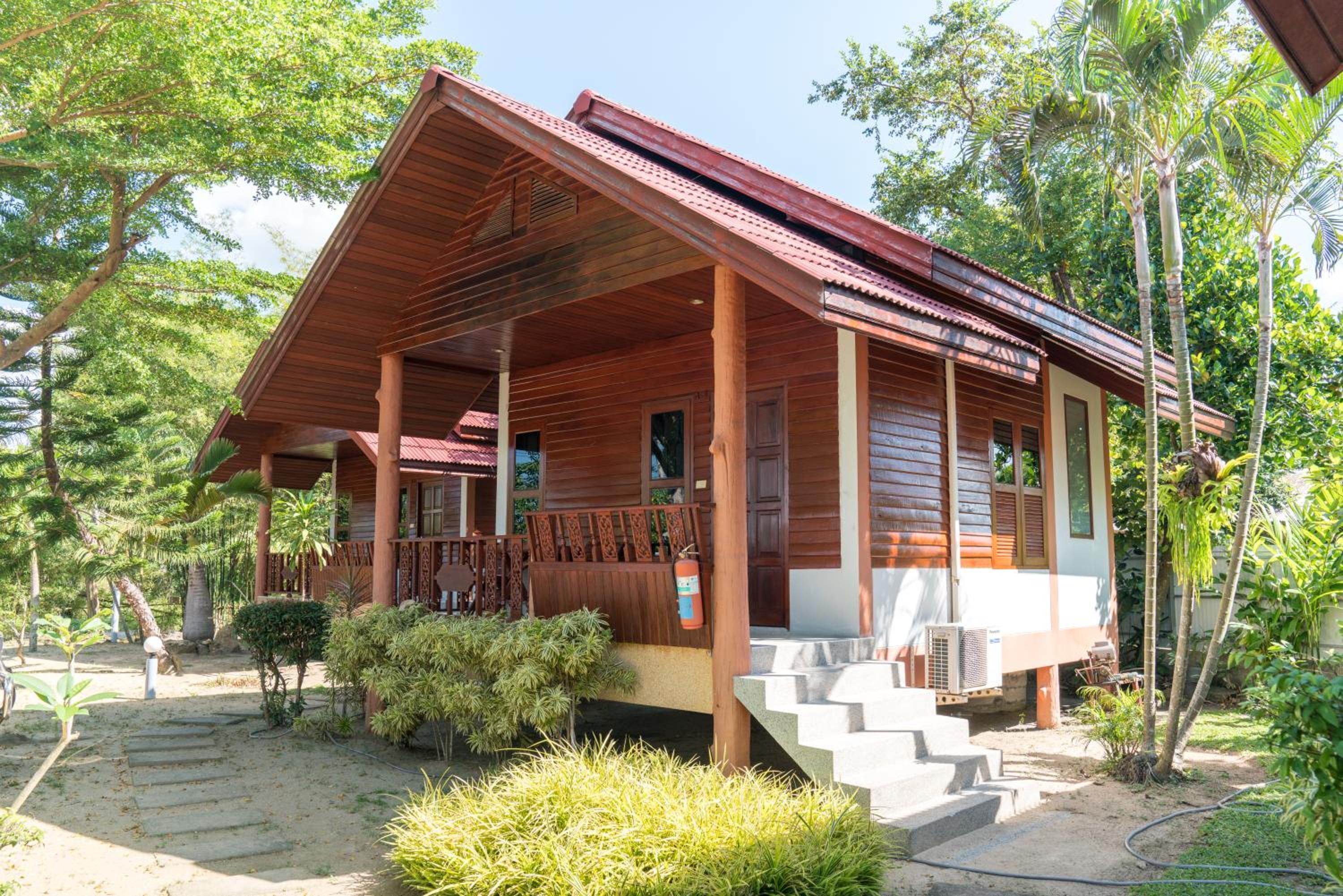 Phangan Lodge