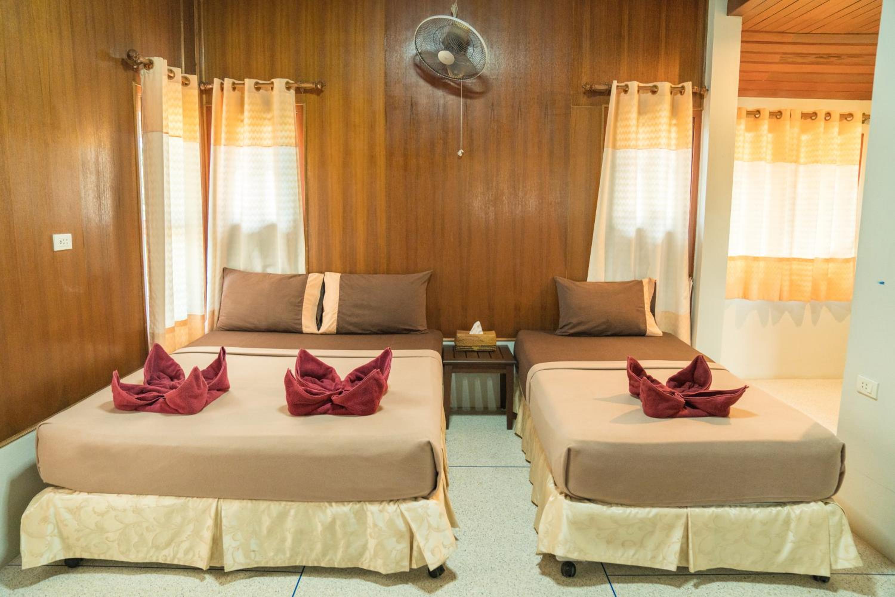 Phangan Lodge