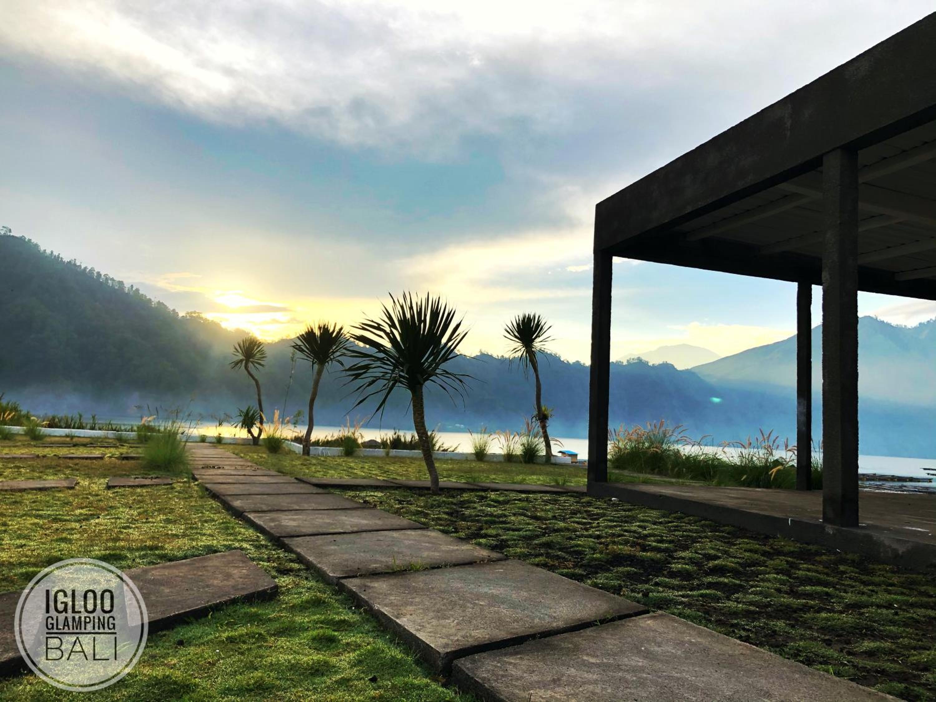 Igloo Glamping Bali view 5