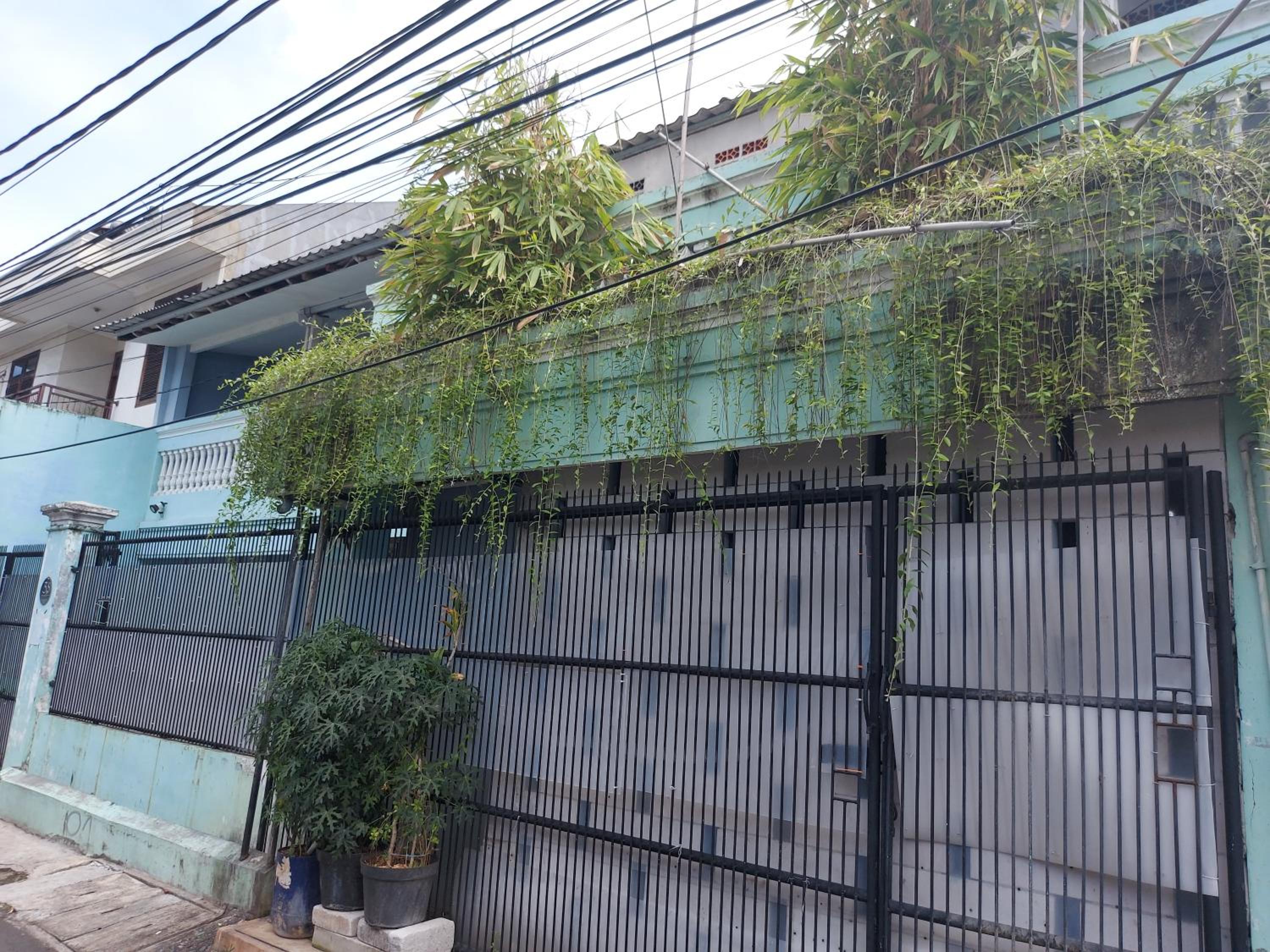 Eiffel Residence Petojo - Female Only view 3