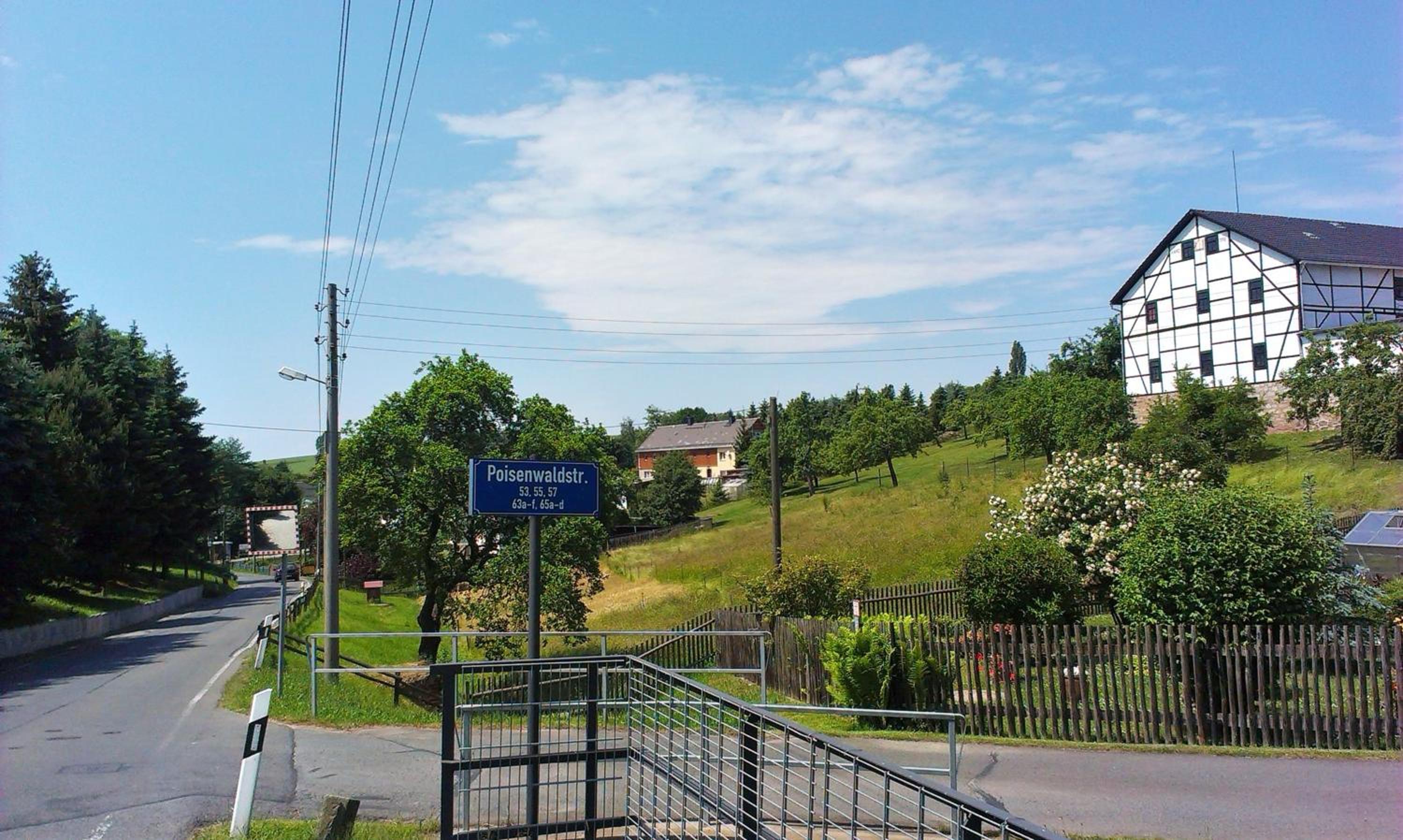 Comfortable apartment in Obernaundorf with shared pool, 45m²