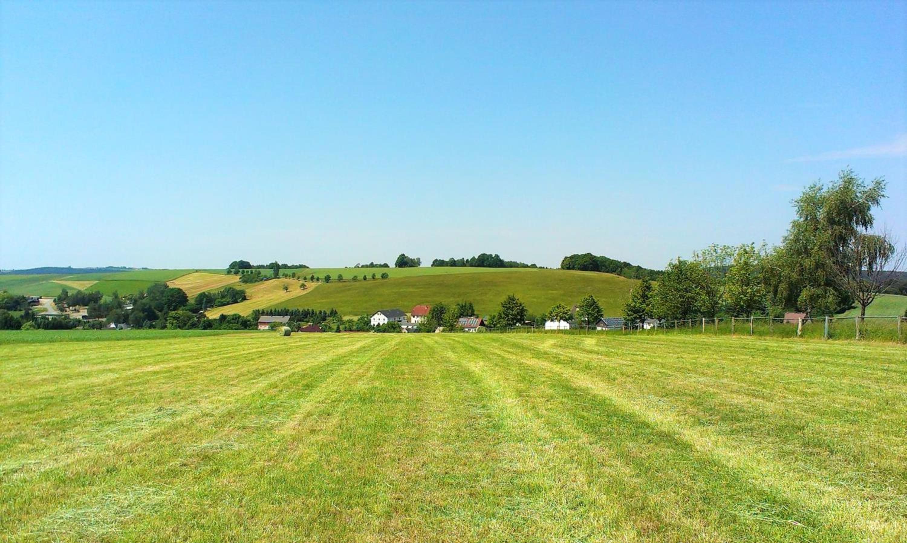 Comfortable apartment in Obernaundorf with shared pool, 45m²