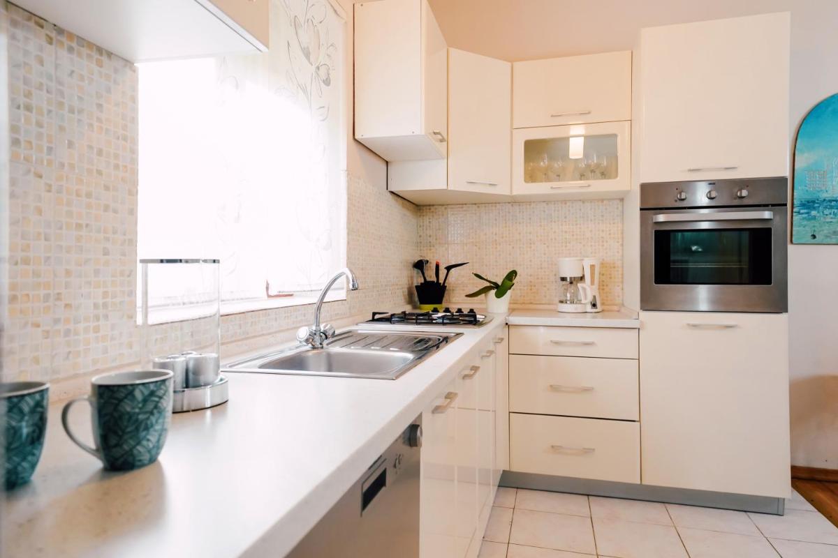 3 bedrooms appartement at Ljubac 300 m away from the beach with sea view shared pool and furnished garden
