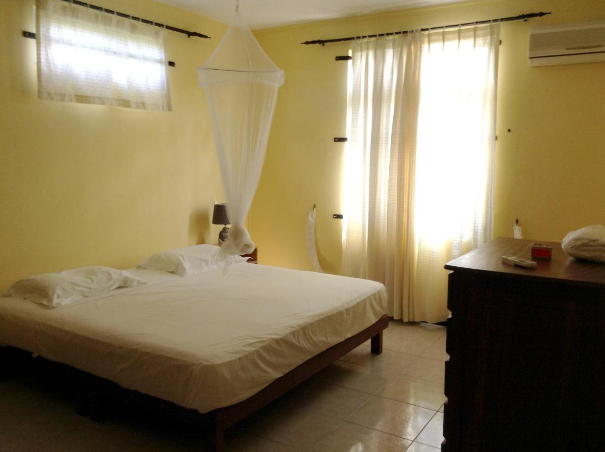 3 bedrooms appartement at Trou aux Biches 250 m away from the beach with sea view garden and wifi