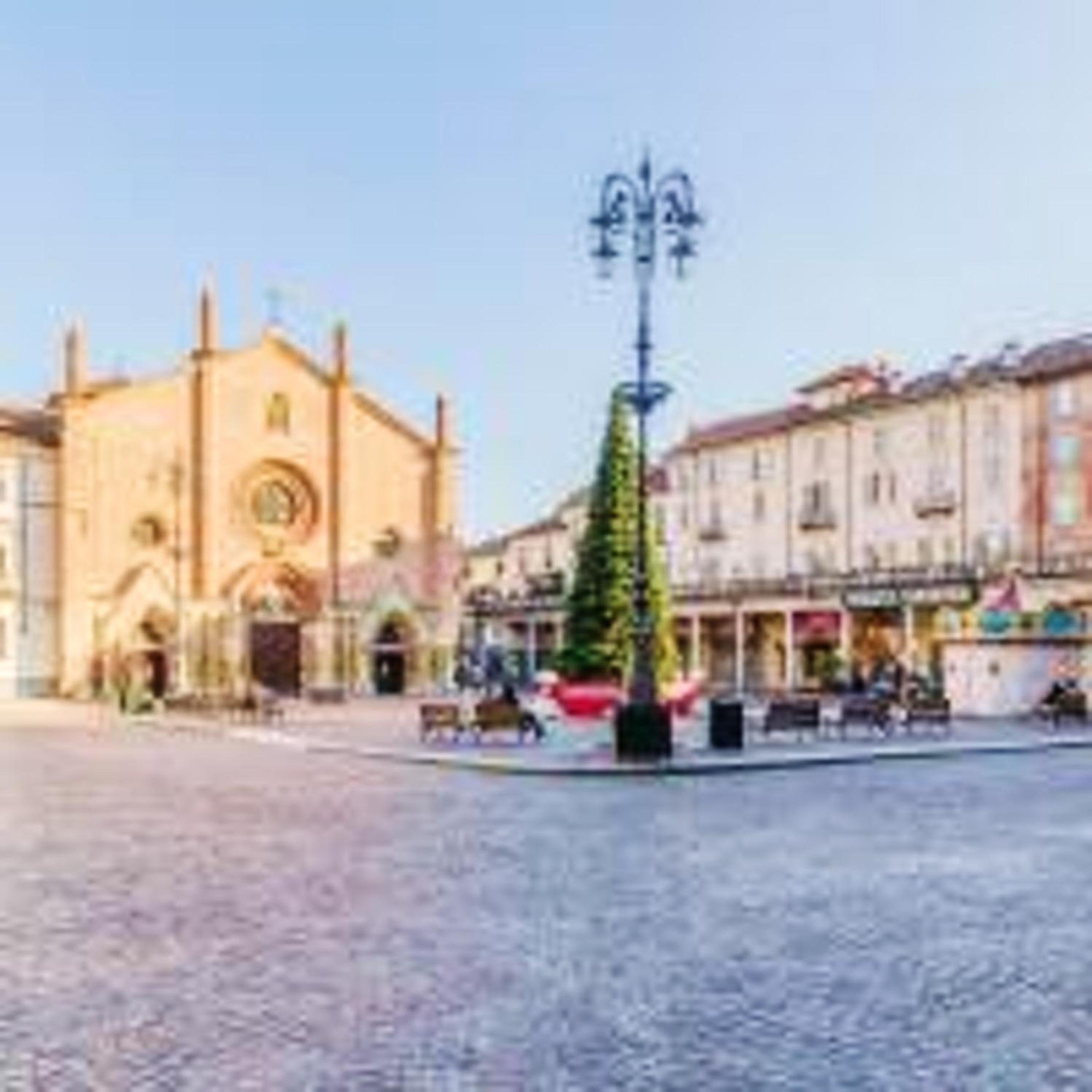 "Charming apartment in Asti centre 40 sqm balcony" view 5