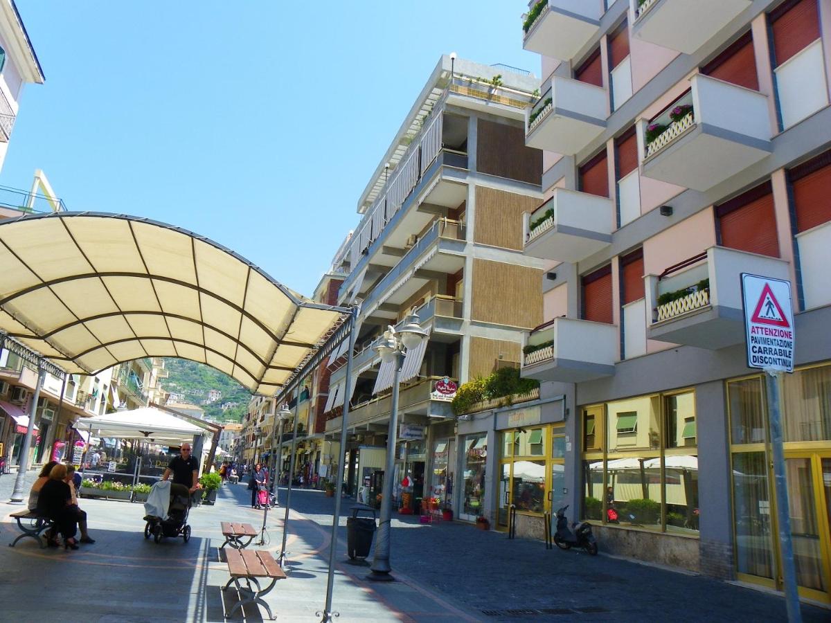 One bedroom house at Maiori 500 m away from the beach with city view and balcony