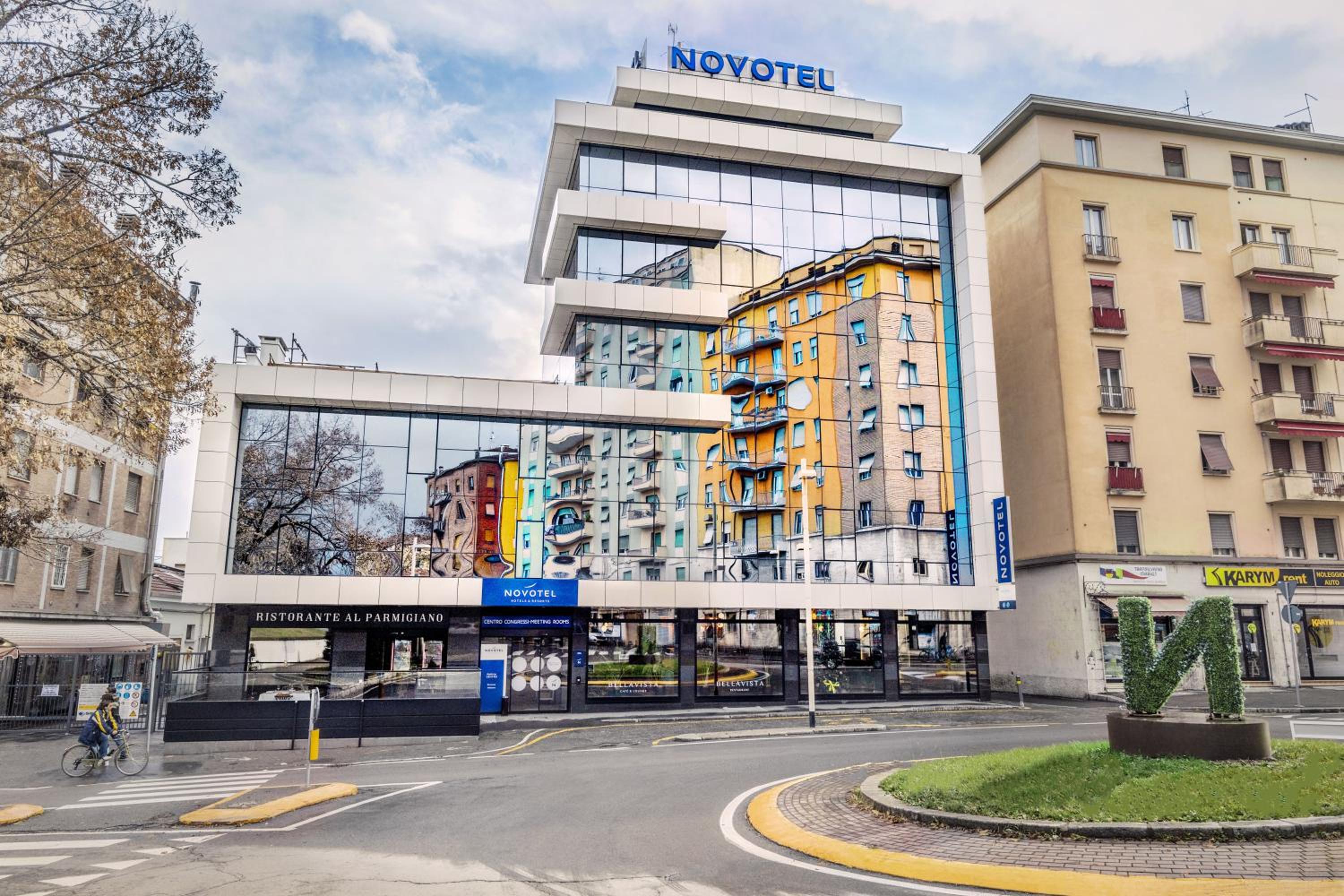 Hotel Novotel Parma Centro - Image 1