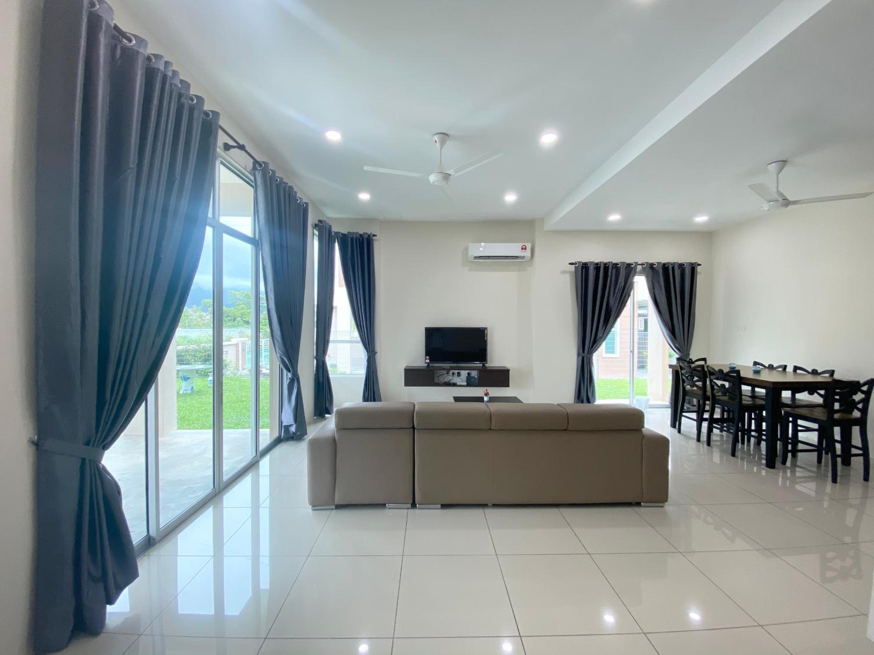 Langkawi Cozy Holiday Home at Desa Impian by Zervin photo 6