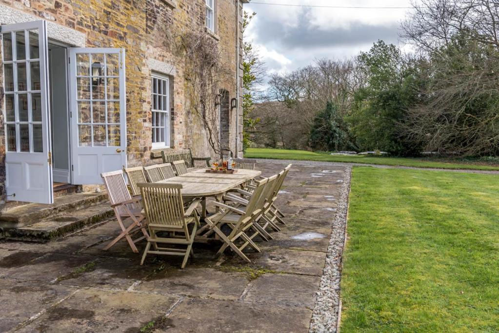 The Manor House at Boconnion view 3