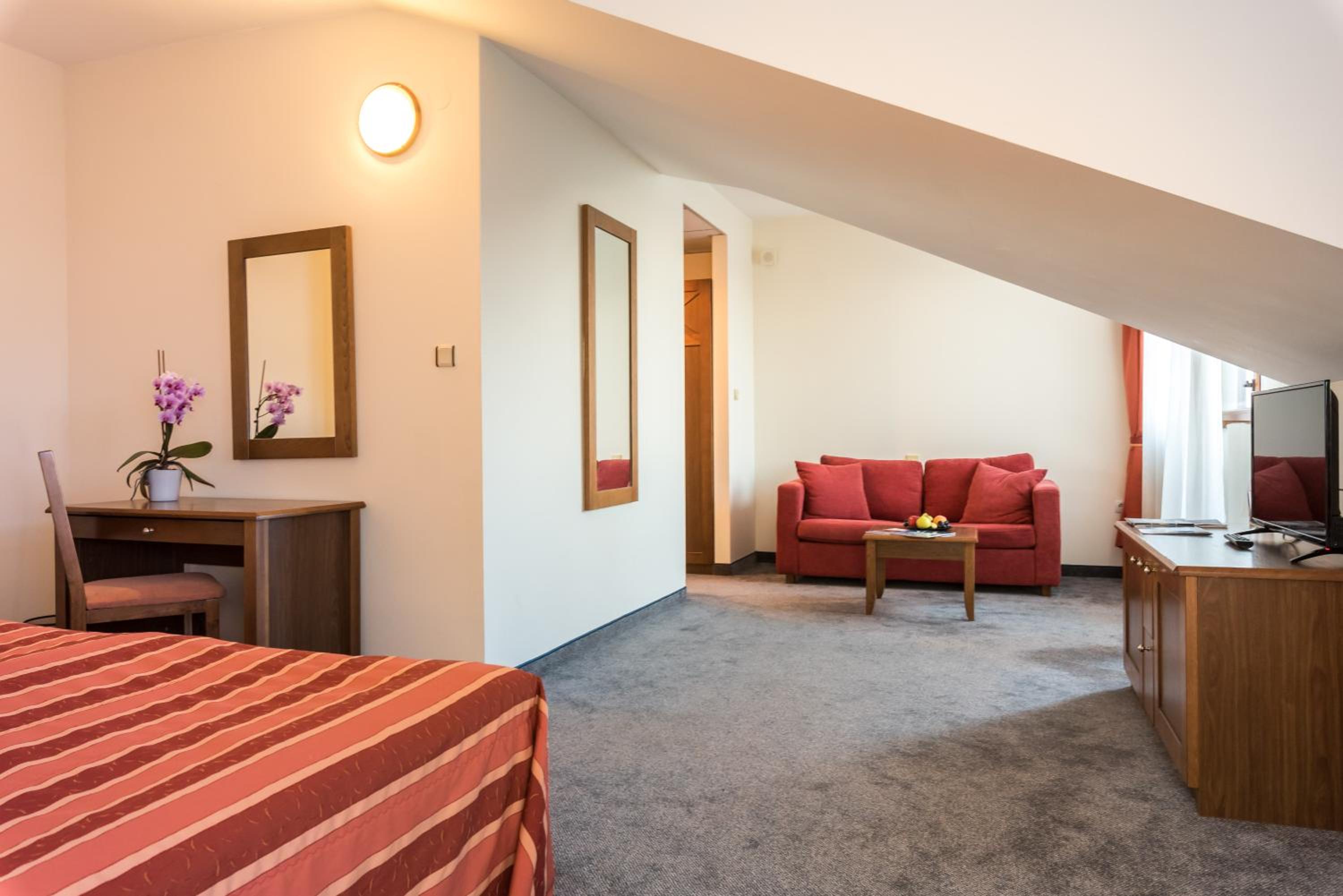 Bansko Vacations - Evelina Palace Hotel - Property Image 43