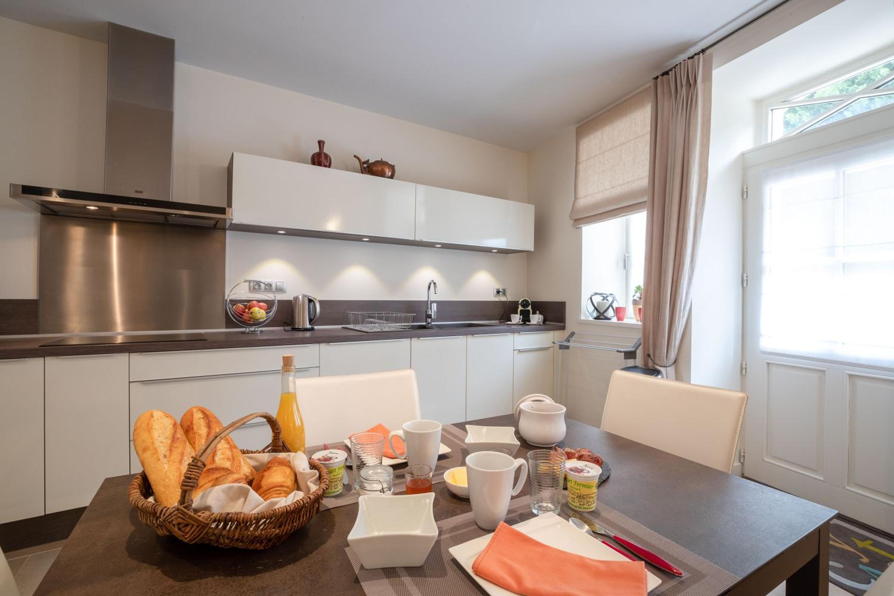 Les Demeures du Tonnelier, Maison Rue view 2