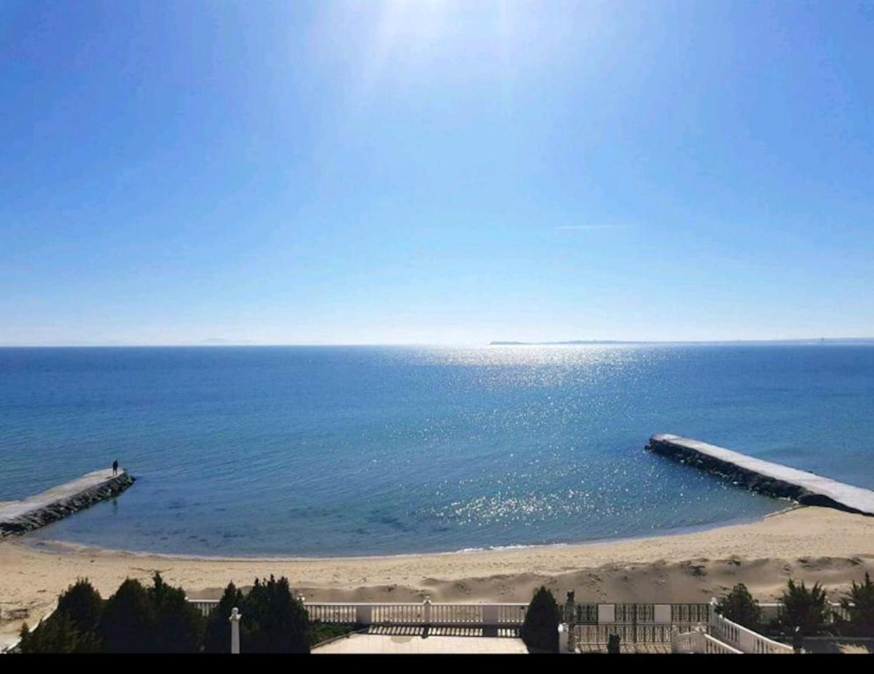 Coastal Studio with Sea View in Elenite, 40m² + Pool