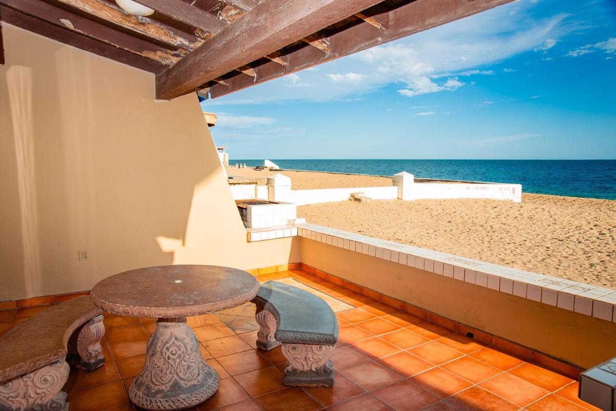 La Felicidad view 2