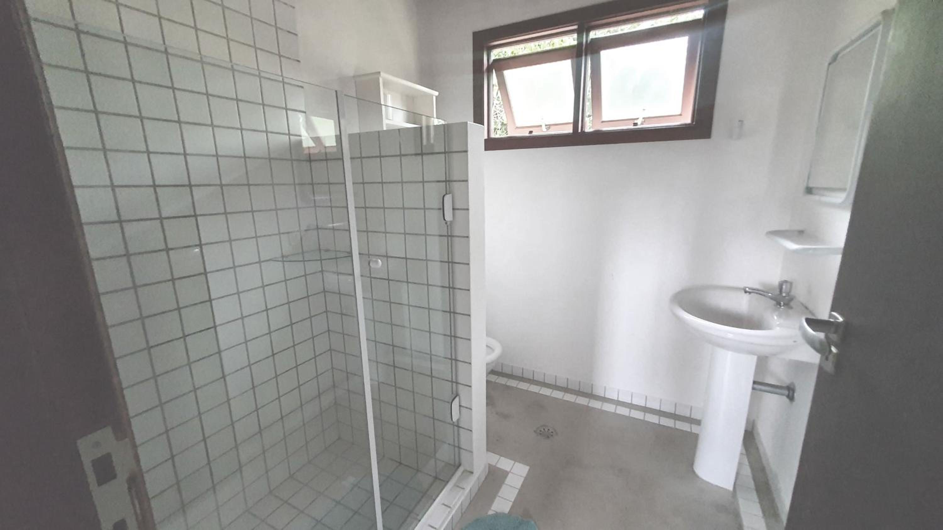 Casa da Josie em Maresias com piscina no pé da Mata Atlântica - 4 quartos
