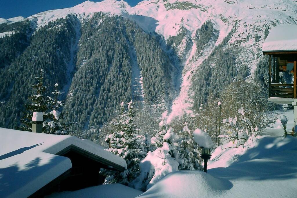 Chalet BANULARA Platz für 14 Personen auf drei Etagen