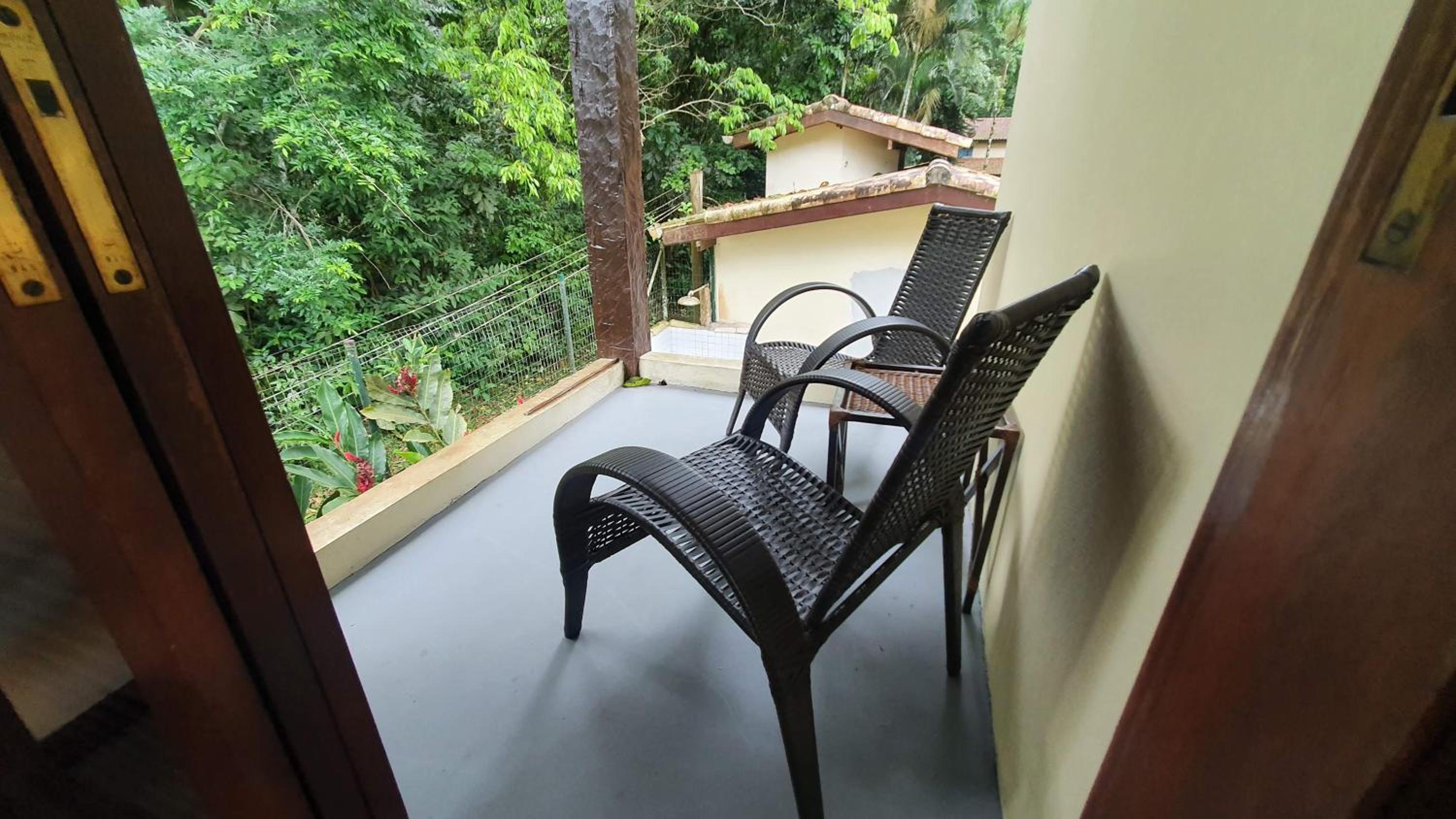 Casa da Josie em Maresias com piscina no pé da Mata Atlântica - 4 quartos