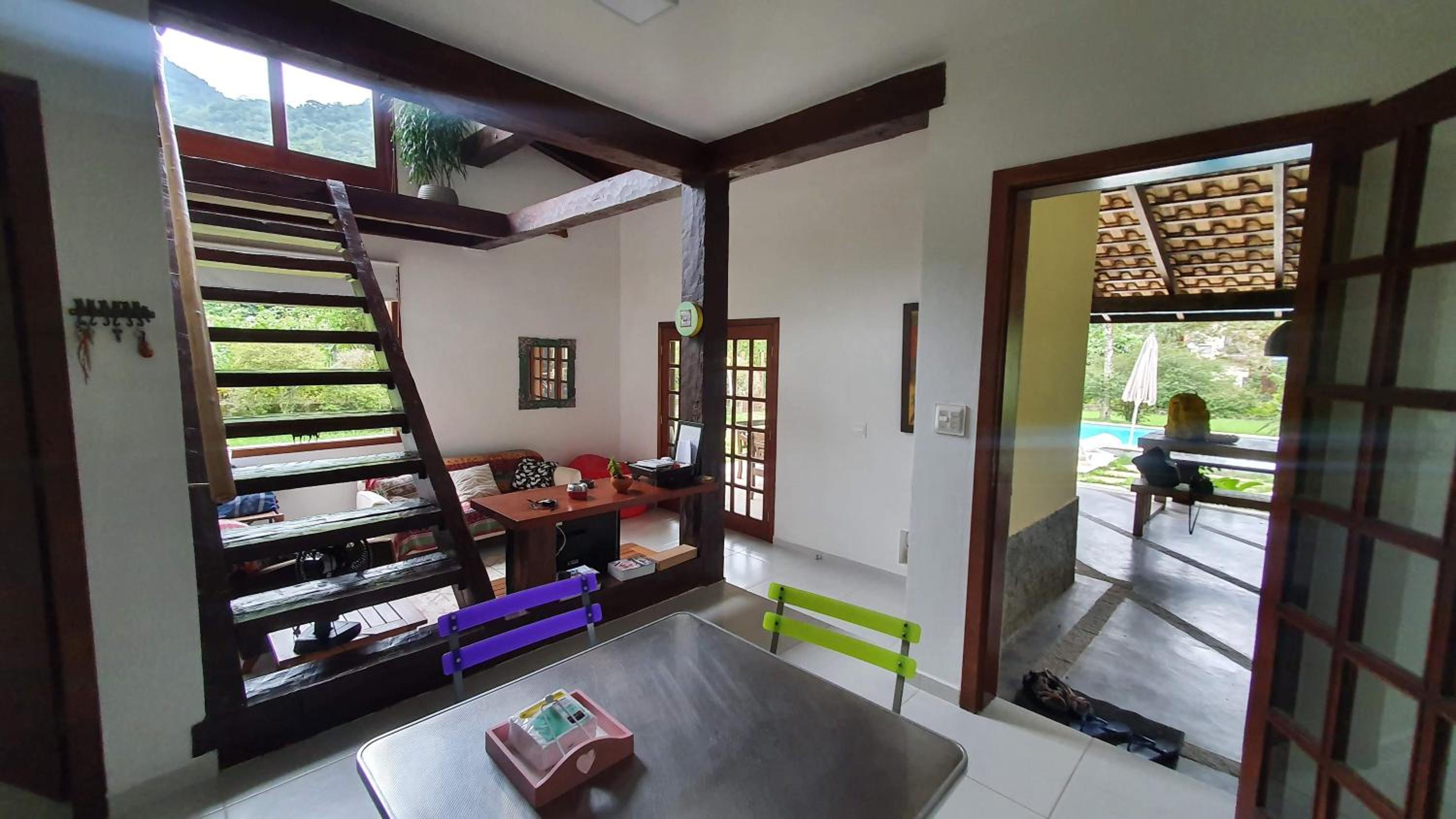 Casa da Josie em Maresias com piscina no pé da Mata Atlântica - 4 quartos