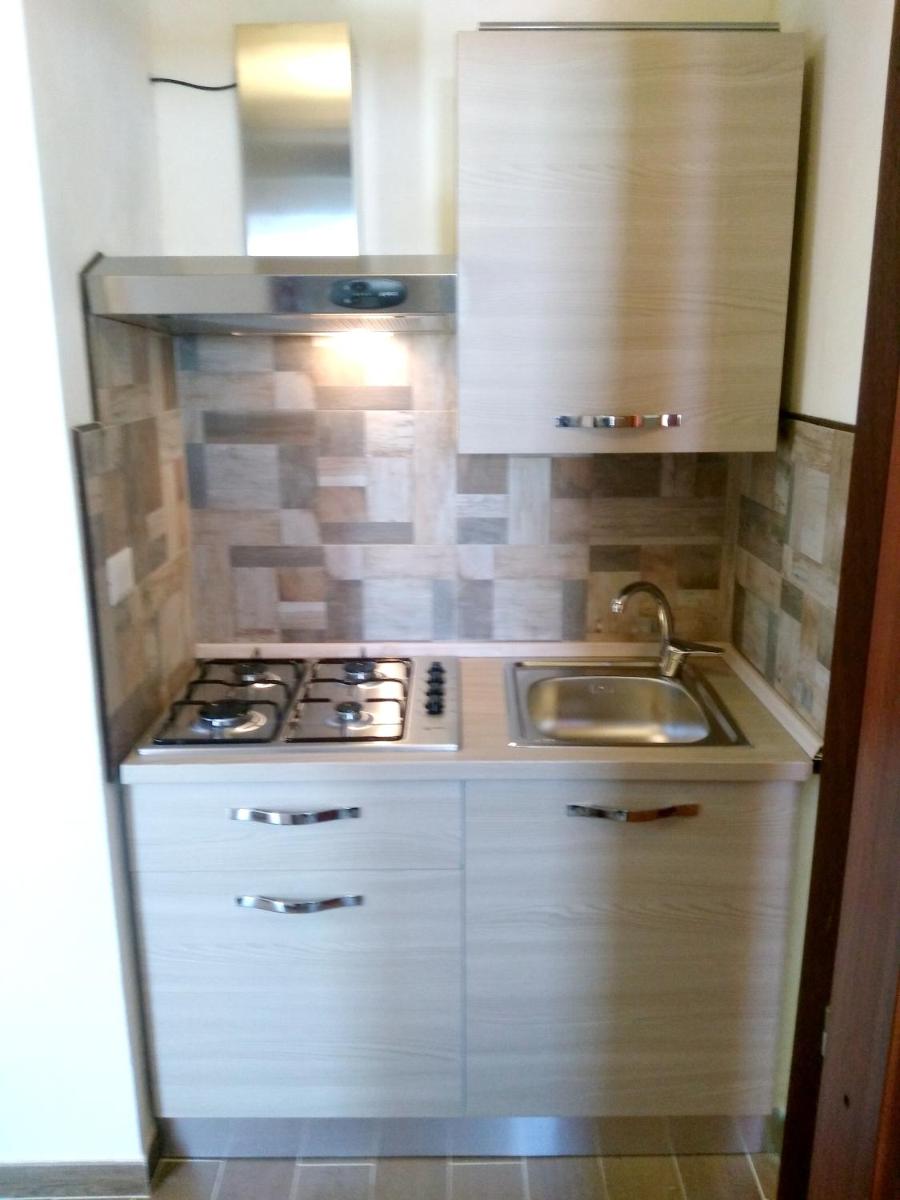 One bedroom appartement with sea view shared pool and enclosed garden at Reitano 5 km away from the beach