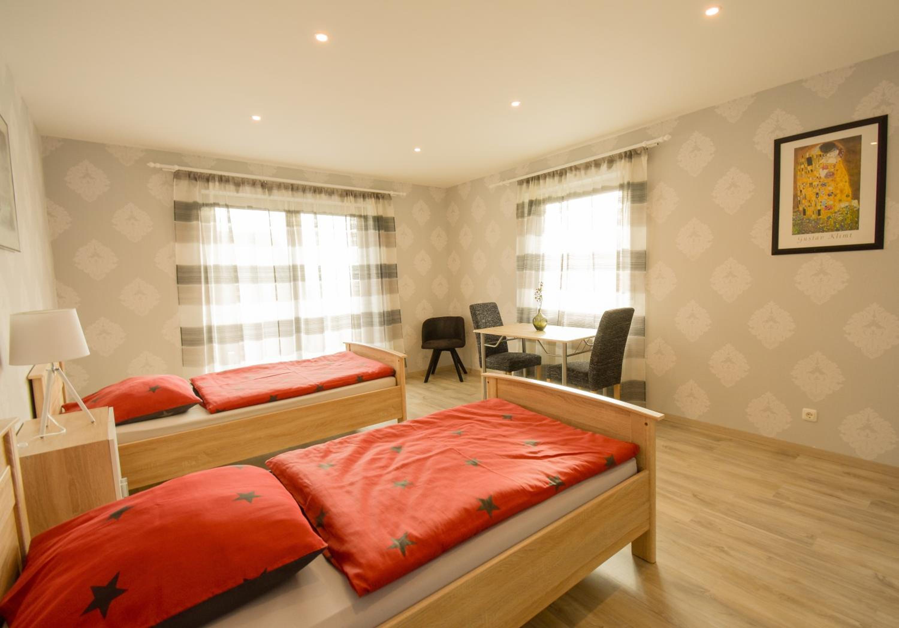Photo 37
