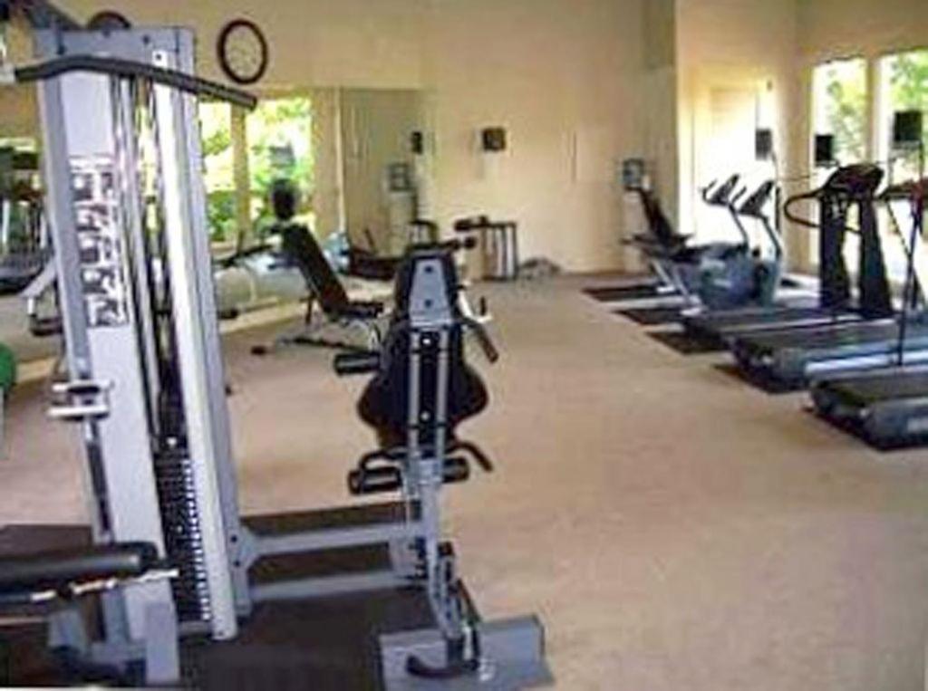 New Furniture New Paint New King Bed Master 2 Queens Bikes & Beach Gear included view 3