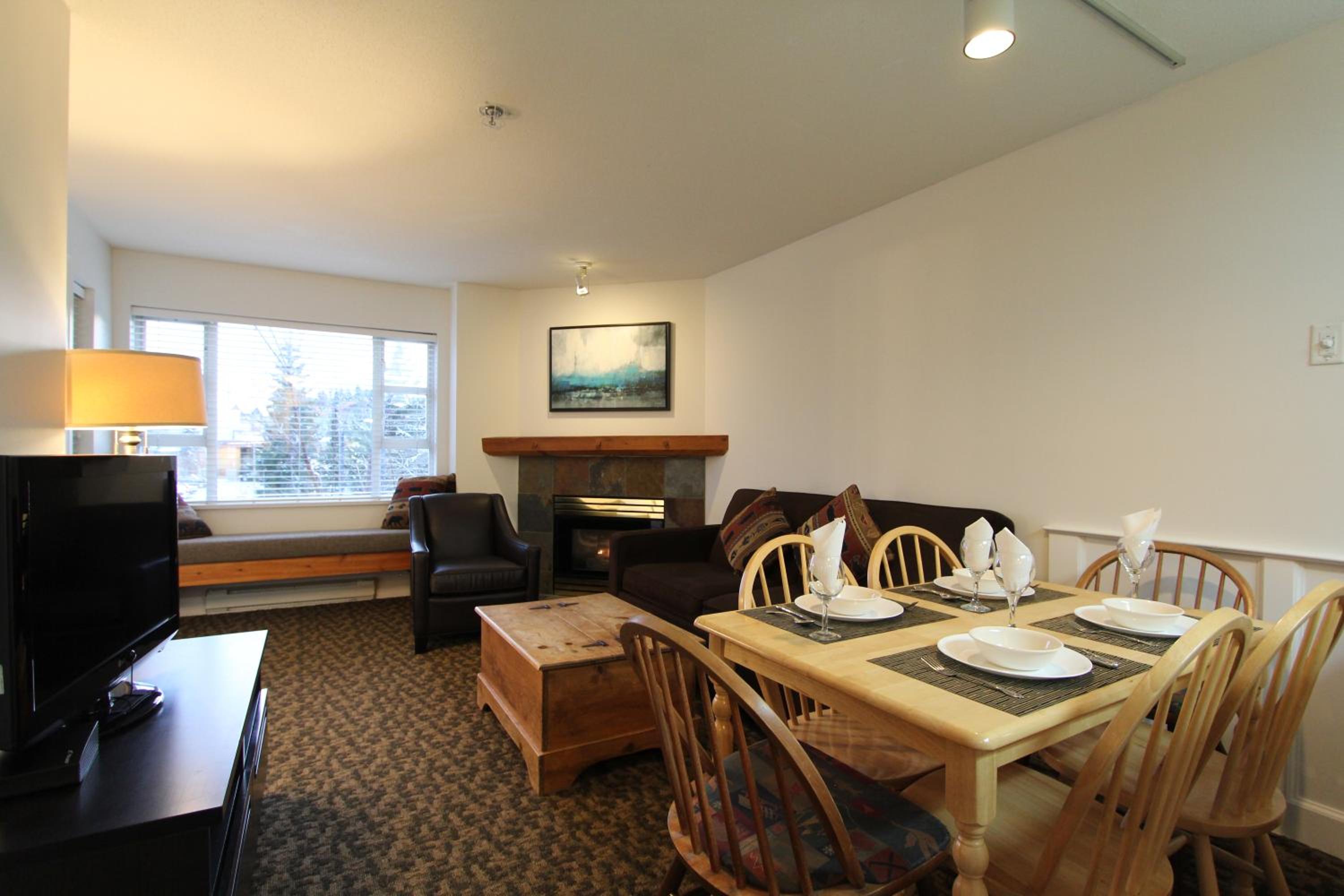 Marketplace Lodge by Whistler Retreats - Image 5