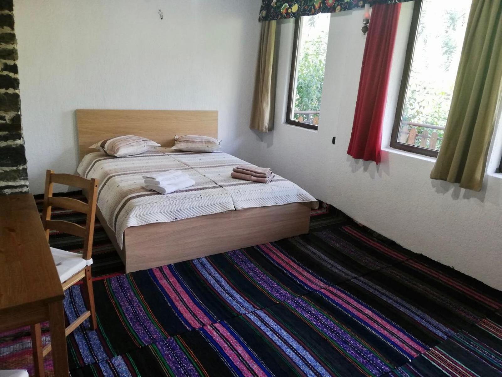 GUEST HOUSE ELENA