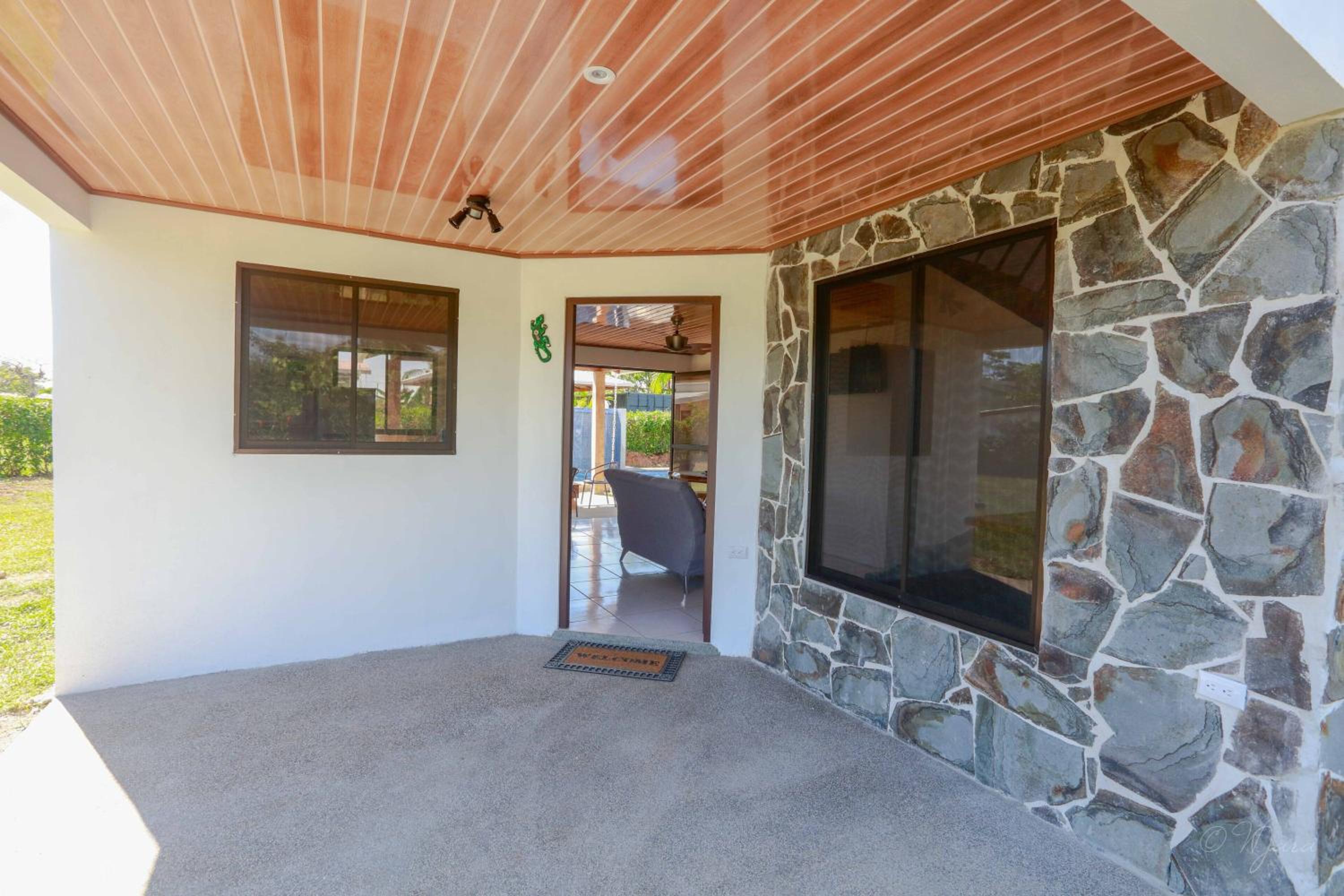 2 Comfortable New Villas Near Pacific, Private Pool with Waterfall view 5