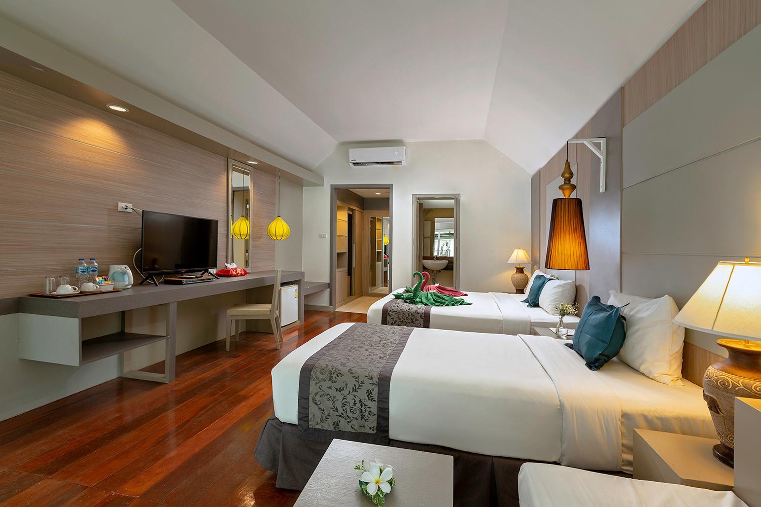 Nakara Long Beach Resort - SHA Extra Plus
