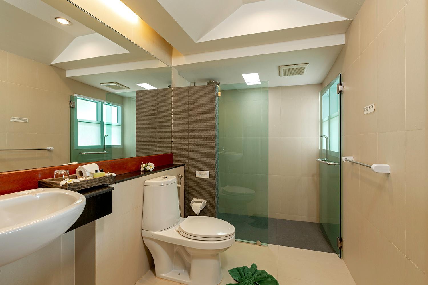 Nakara Long Beach Resort - SHA Extra Plus