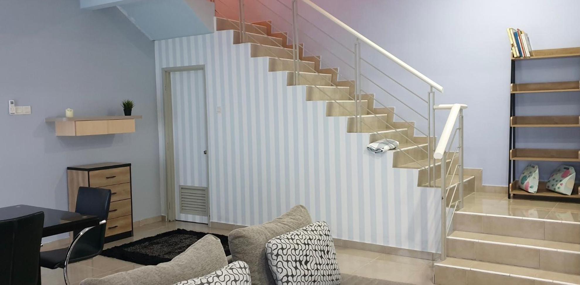 Jovial home