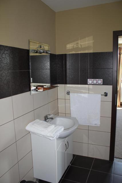 Photo 46