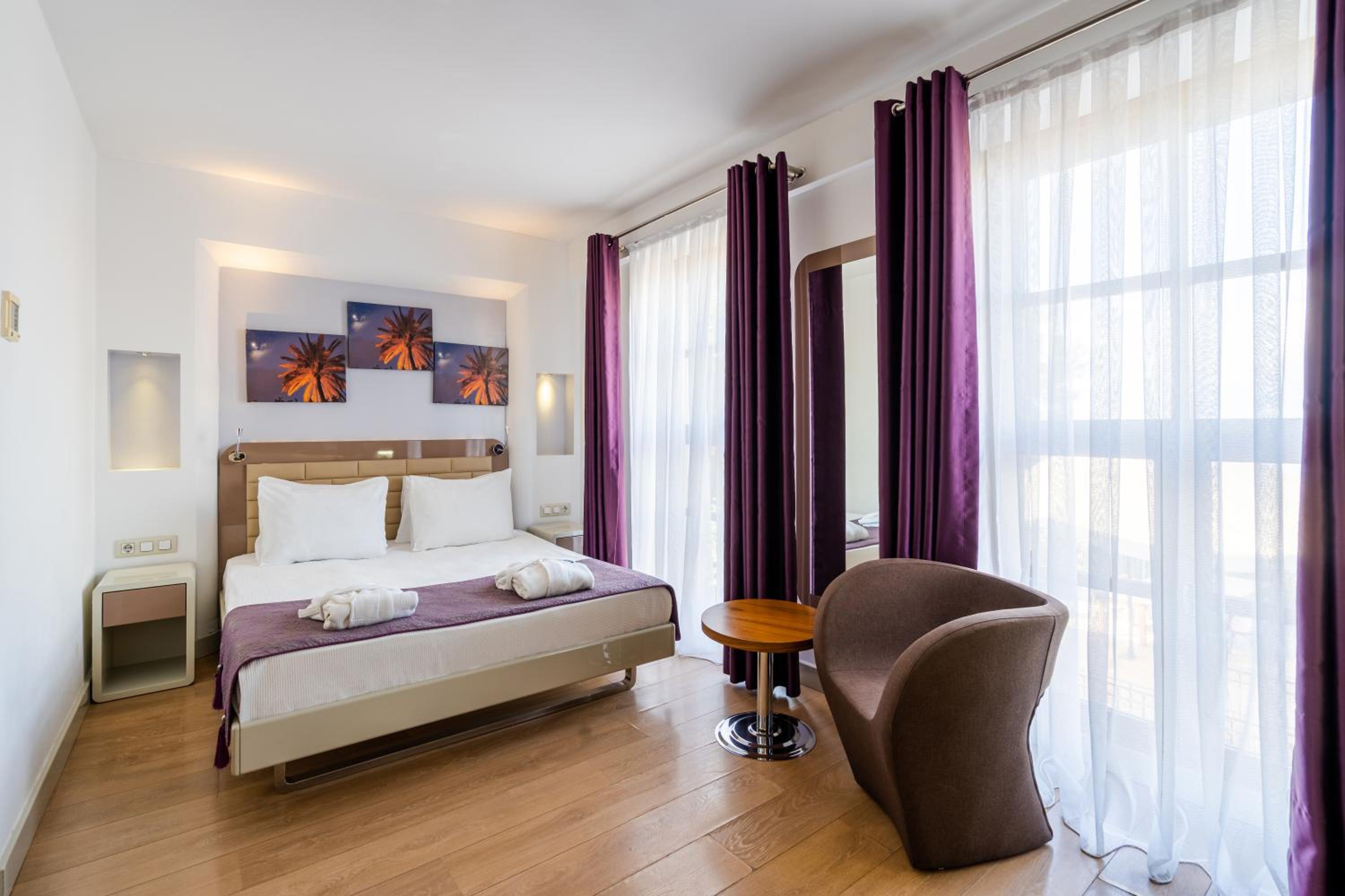 Puding Hotel - Image 43
