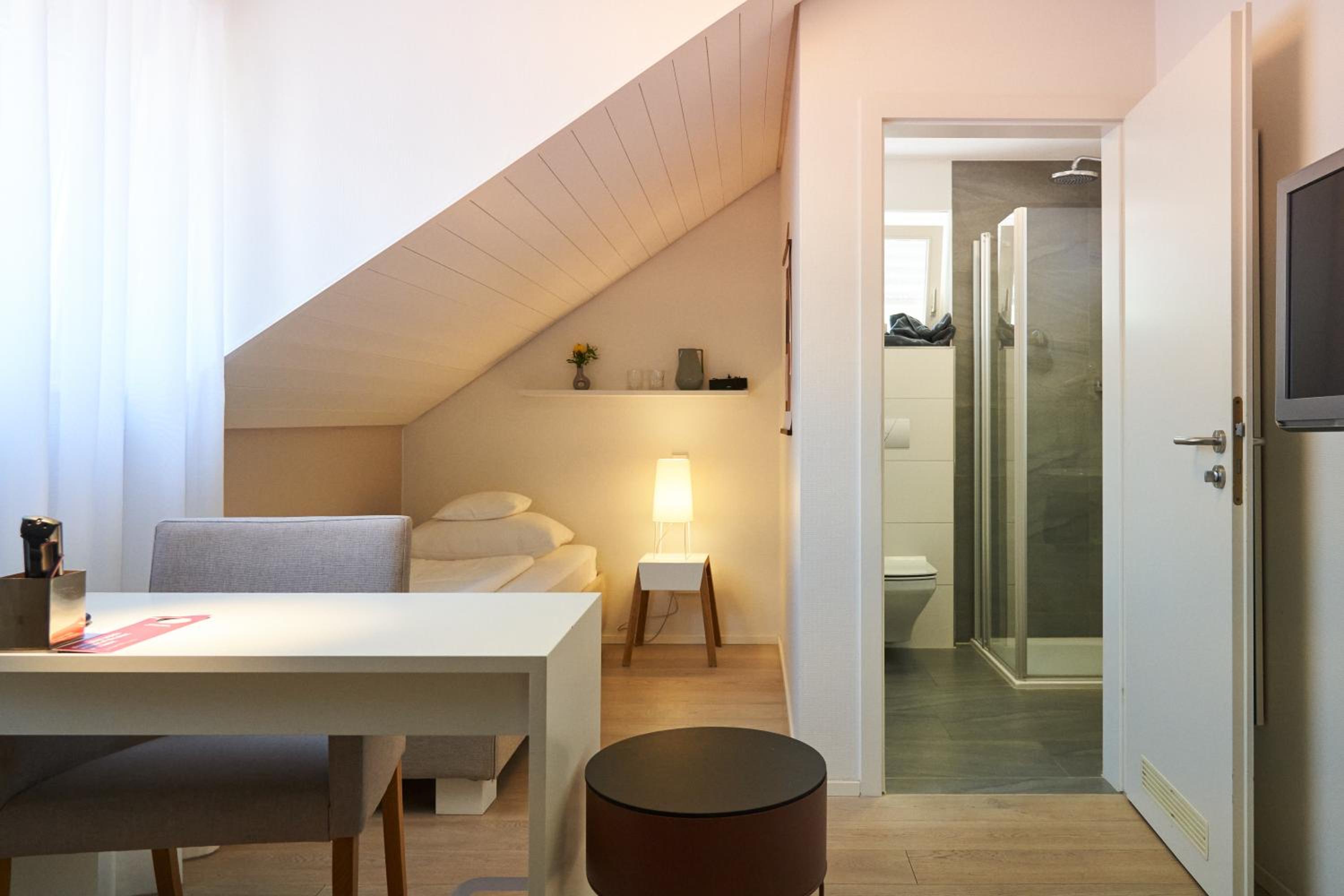 Gästehaus am Wasserschloss & Restaurant Wasserschloss Inzlingen