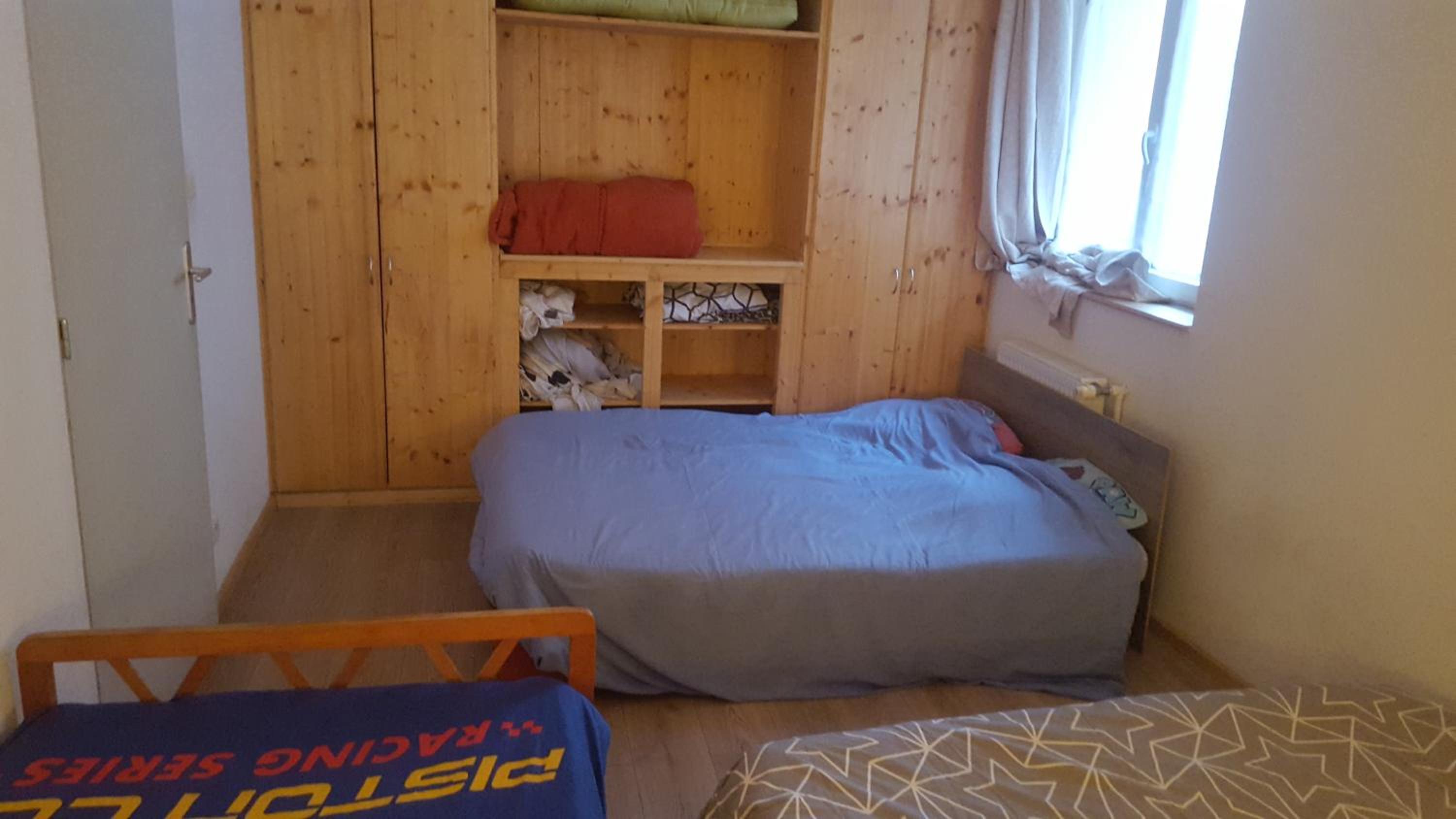 maison bleue view 3