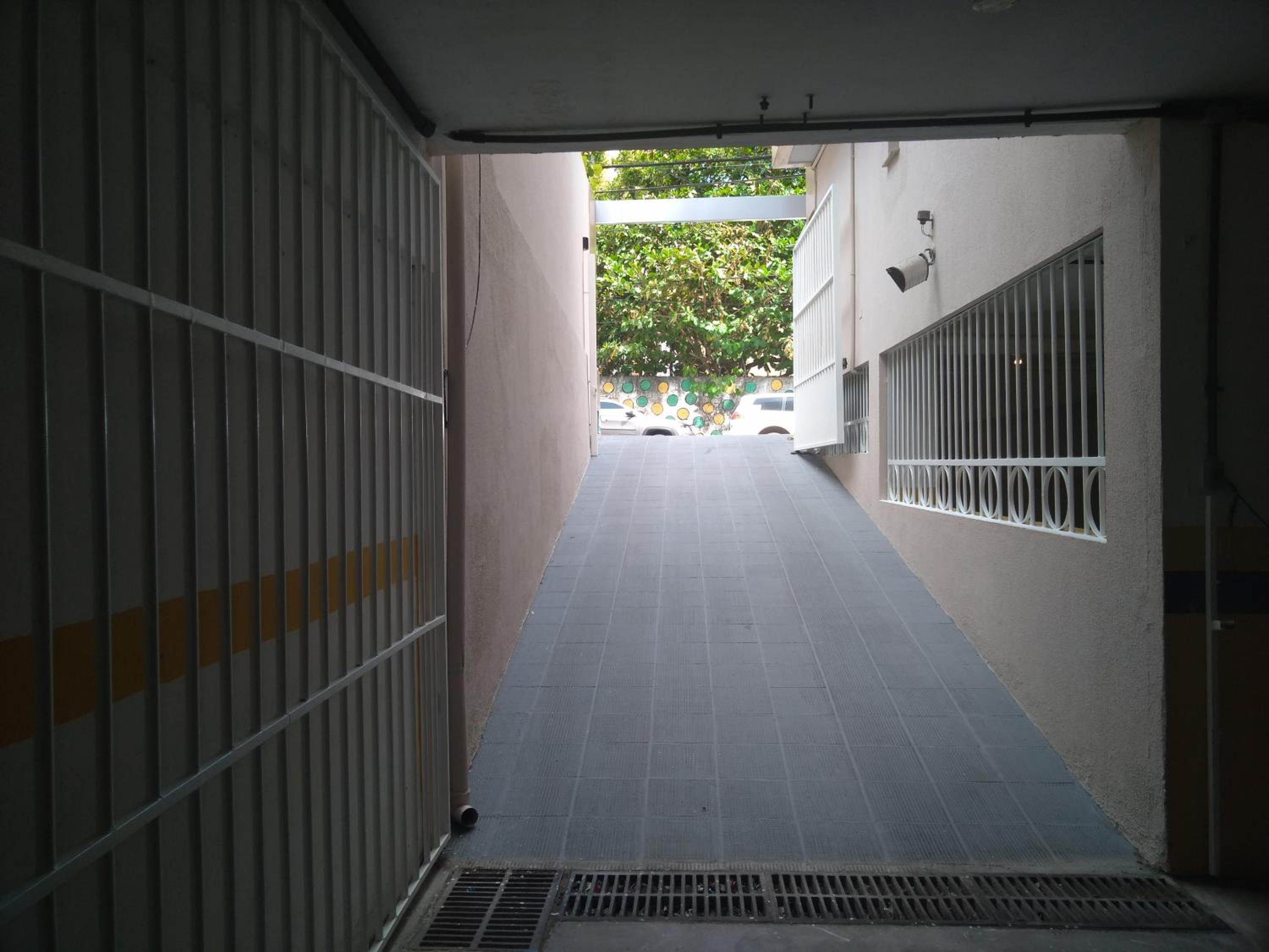 Photo 37