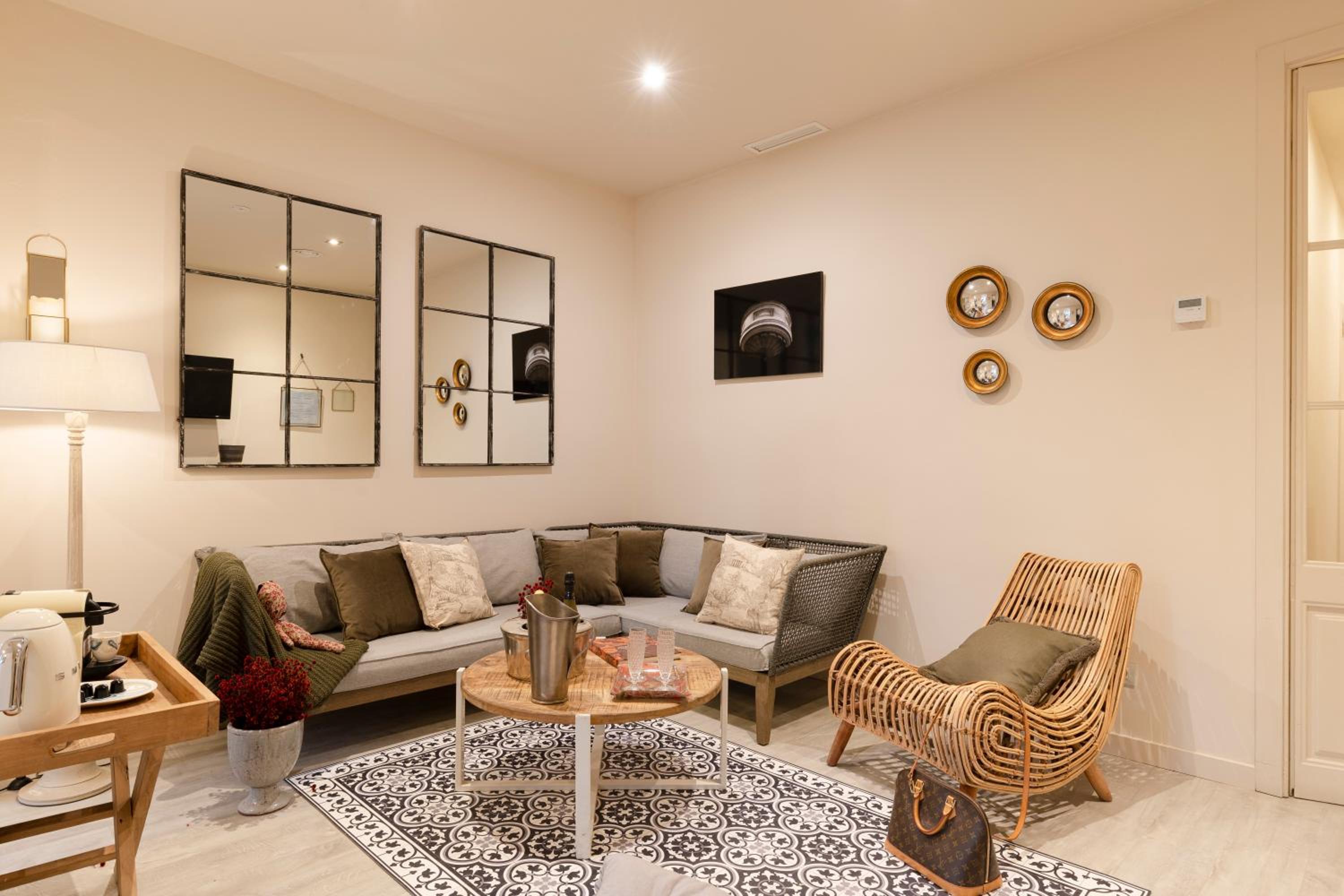 Chic Apartments Barcelona