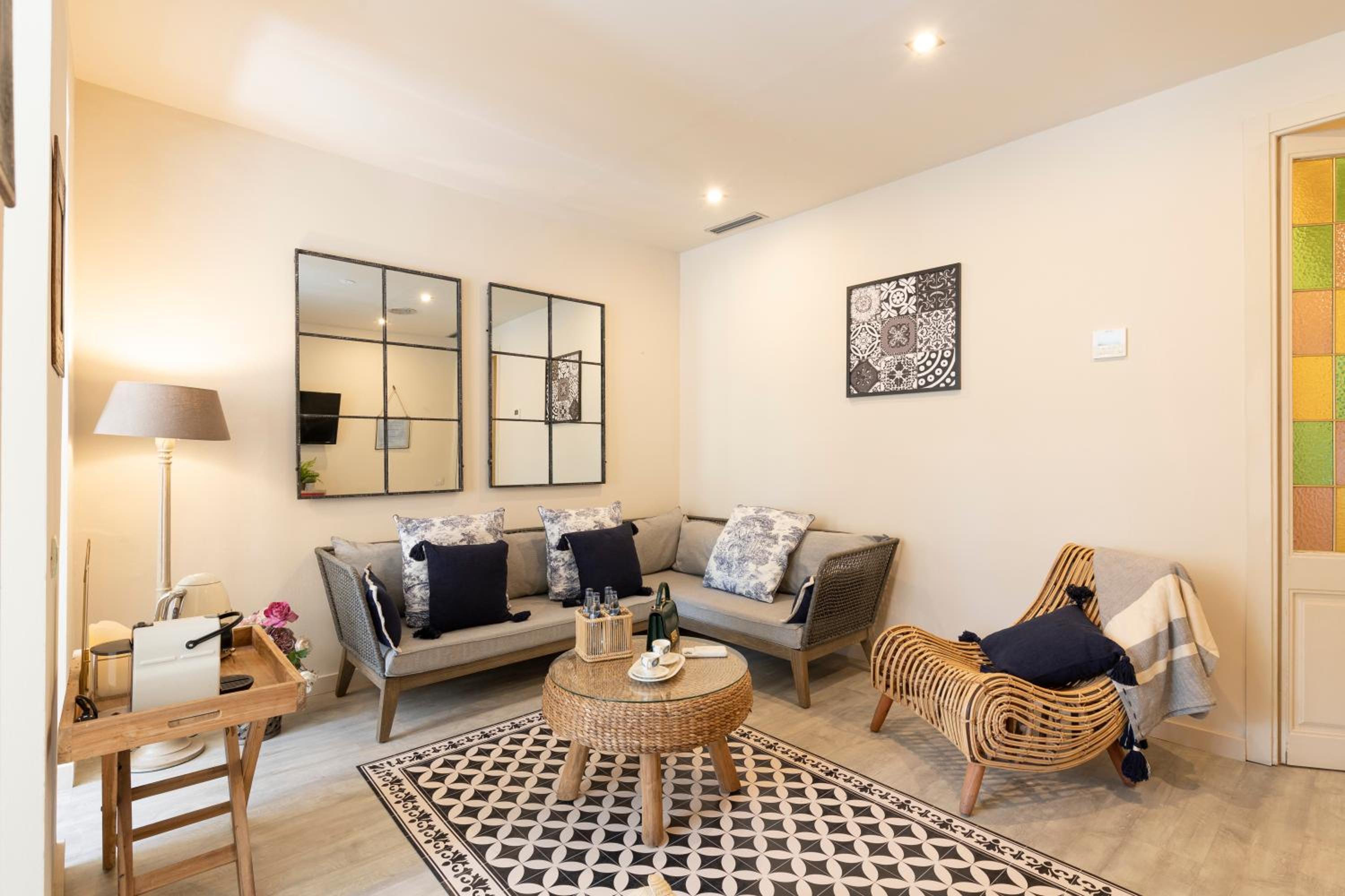 Chic Apartments Barcelona