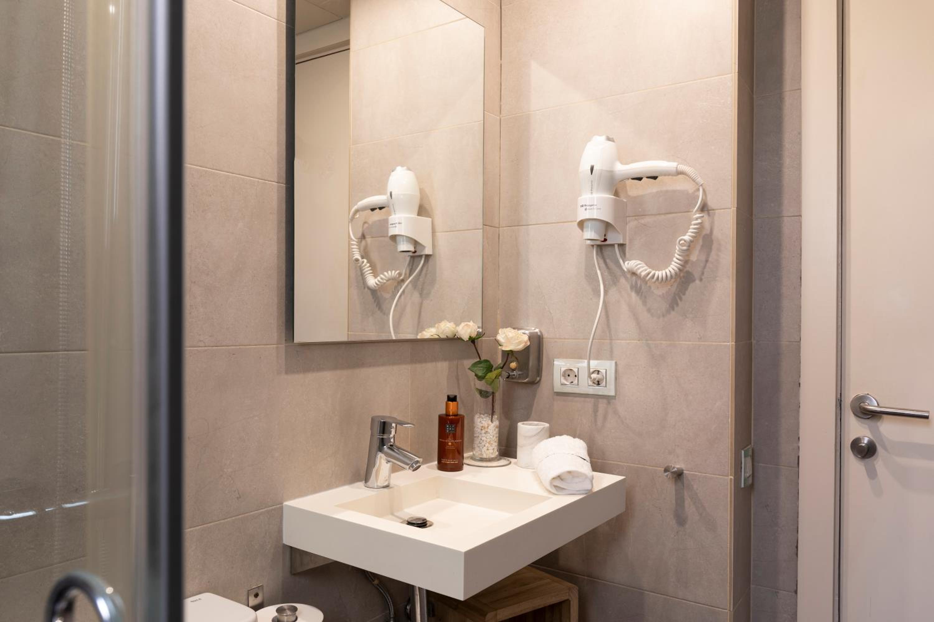 Chic Apartments Barcelona