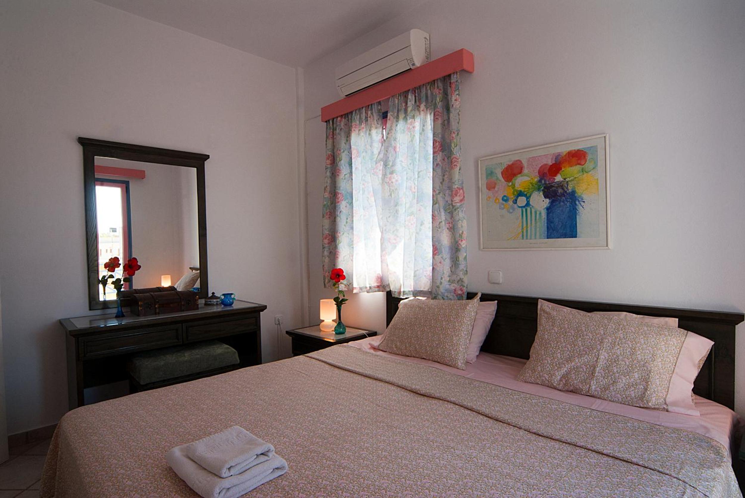 Cybele Apartments