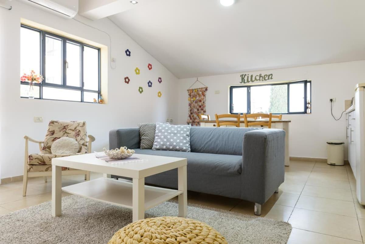 Judith's Place - Stylish Apartments view 2