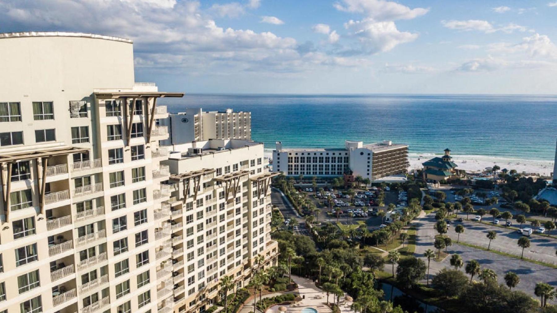 Sandestin Resort Luau by Tufan