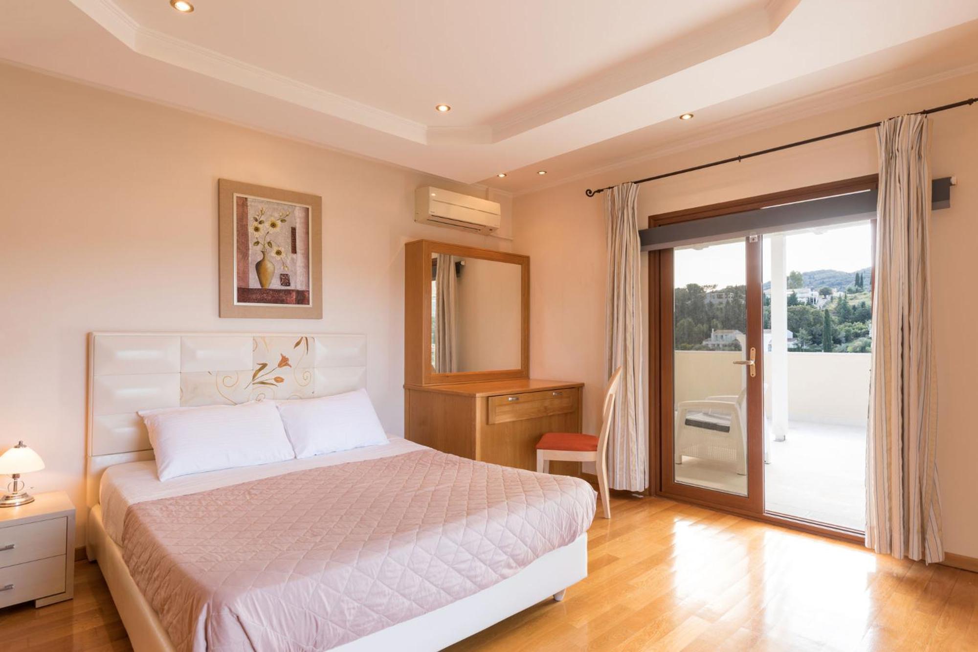 Kassiopi View Villas-Corfu-Villa Eleni,4 bedrooms,large private pool,prime location view 5