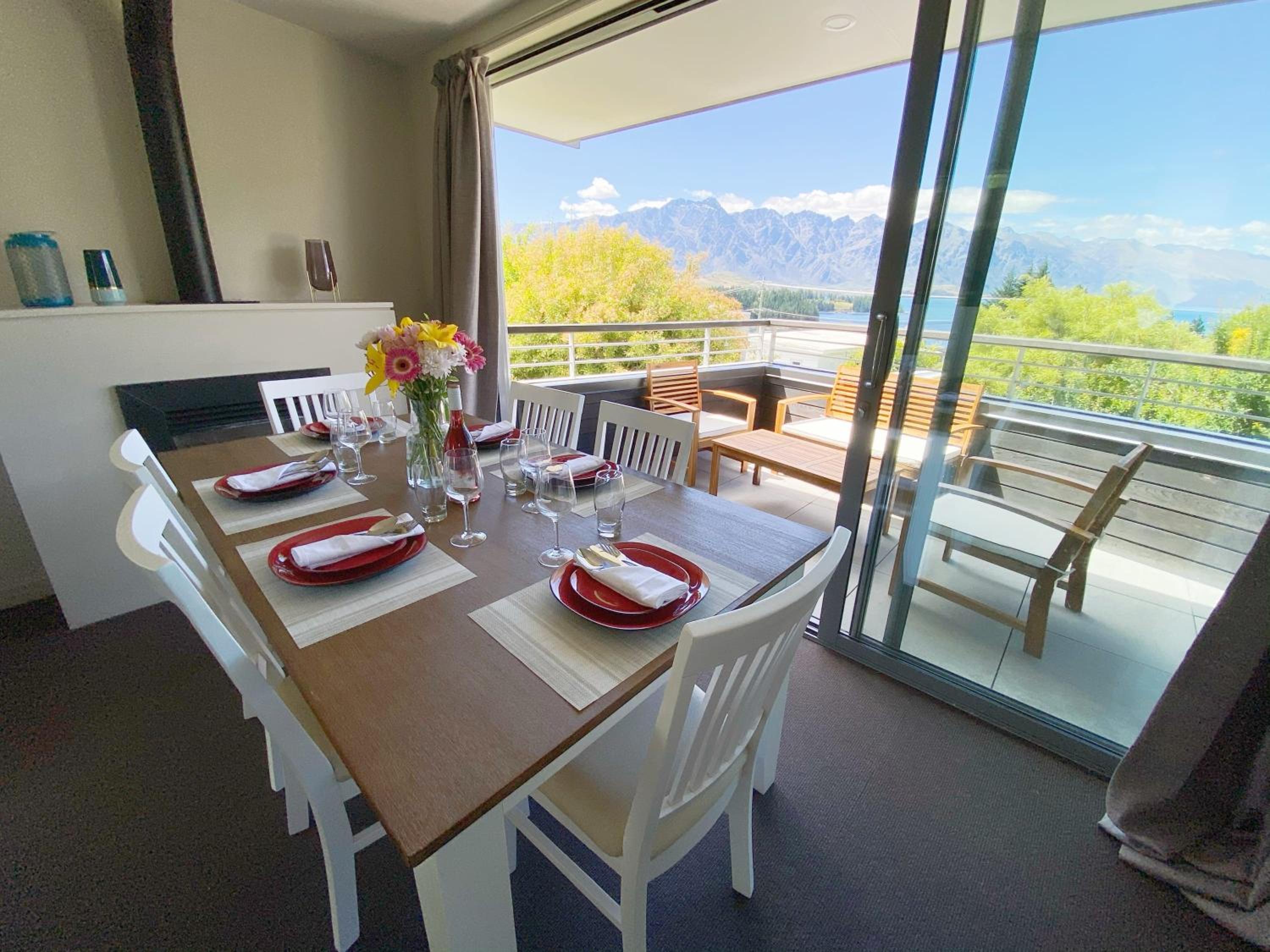 Tekau - Modern holiday apartment with lakeview view 2
