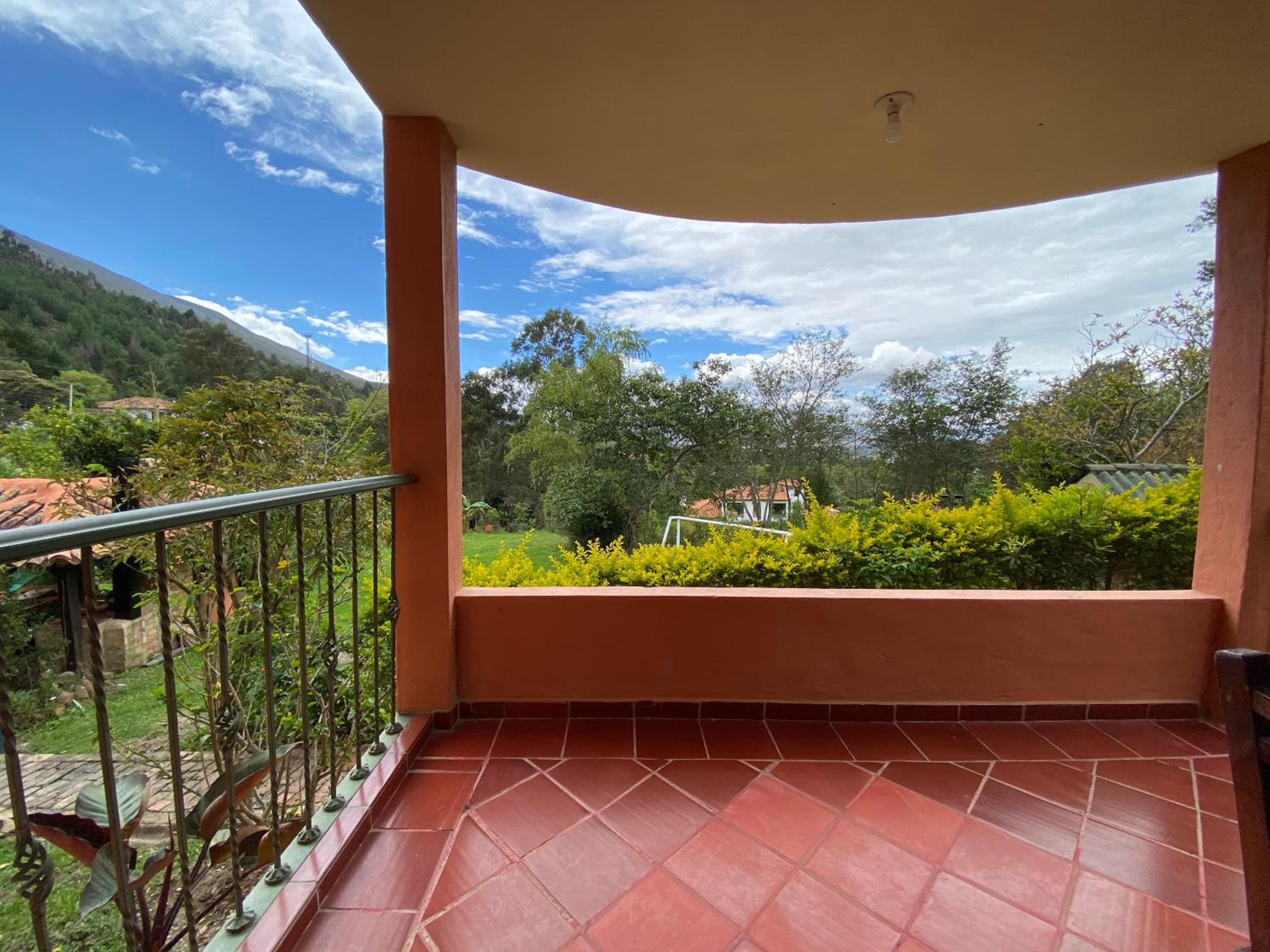 balcony