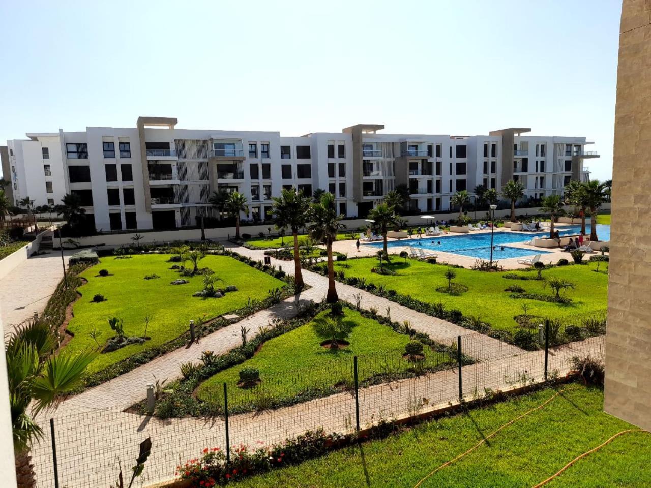 Hotel Vus sur mer et piscine - Image 1