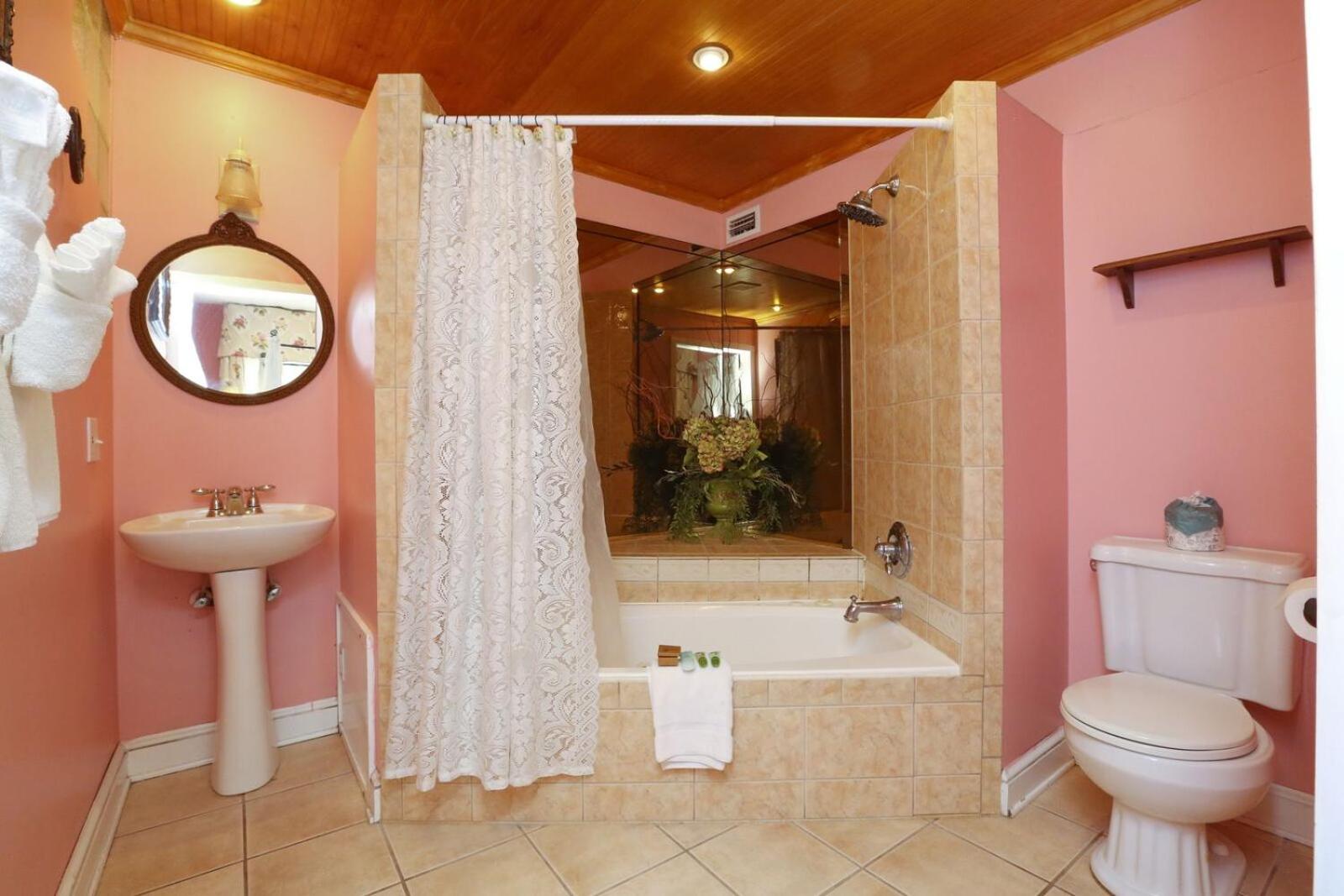 Historic Sevilla House (Adults only)
